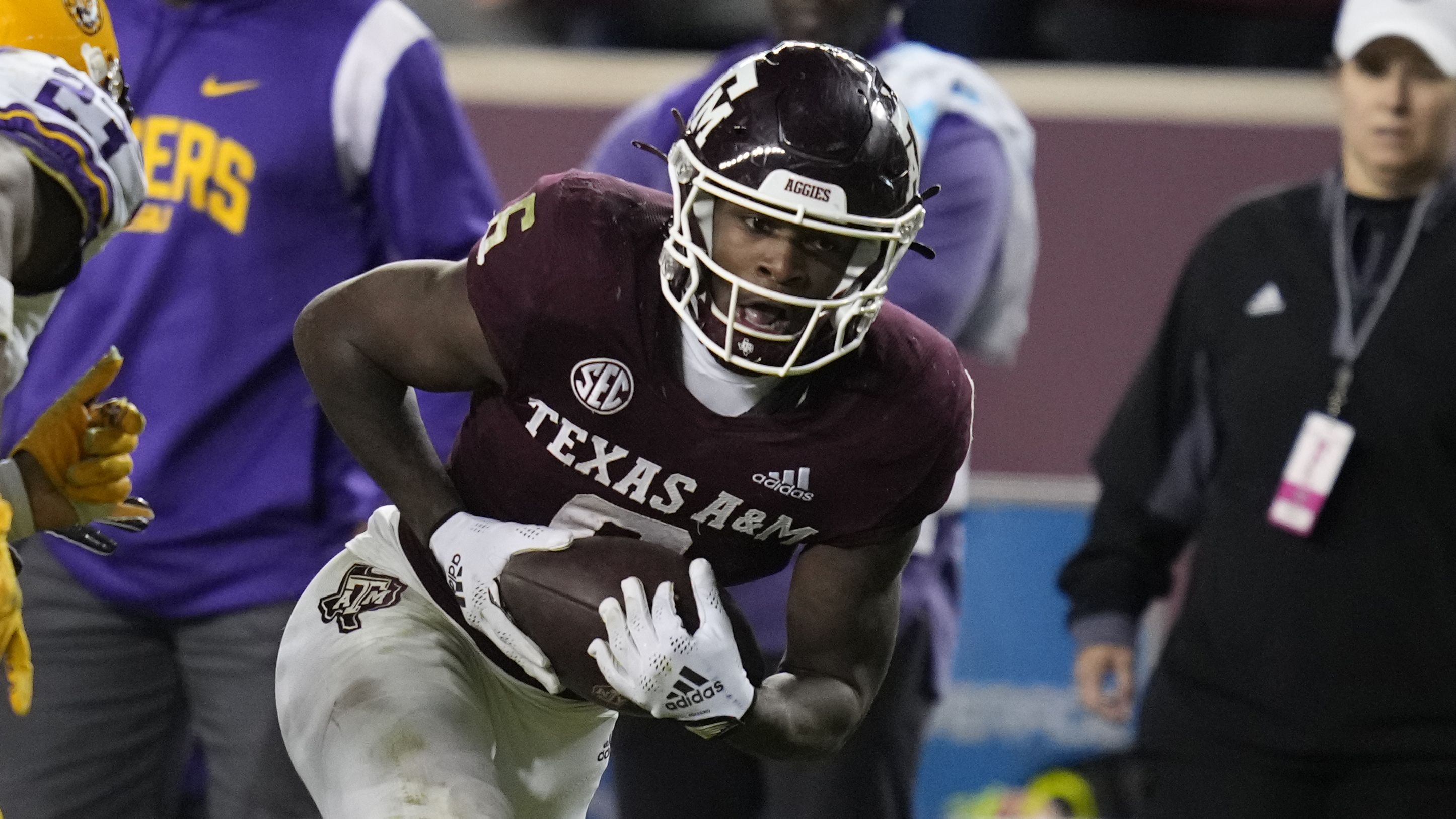 Achane has fastest 40-yard time among RBs at NFL combine, Sports