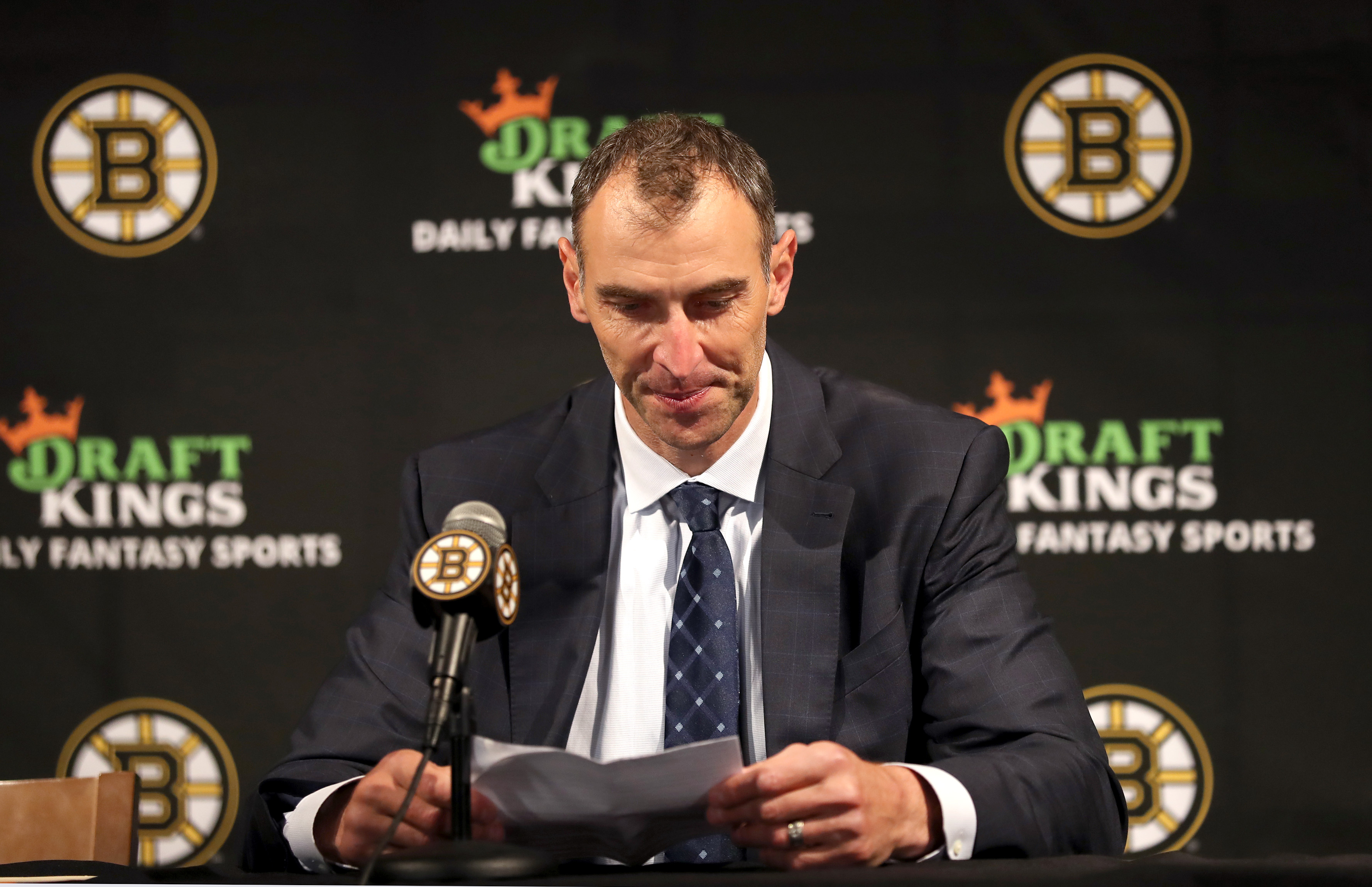 Zdeno Chara retires with Bruins 'knowing I gave it everything I had' 