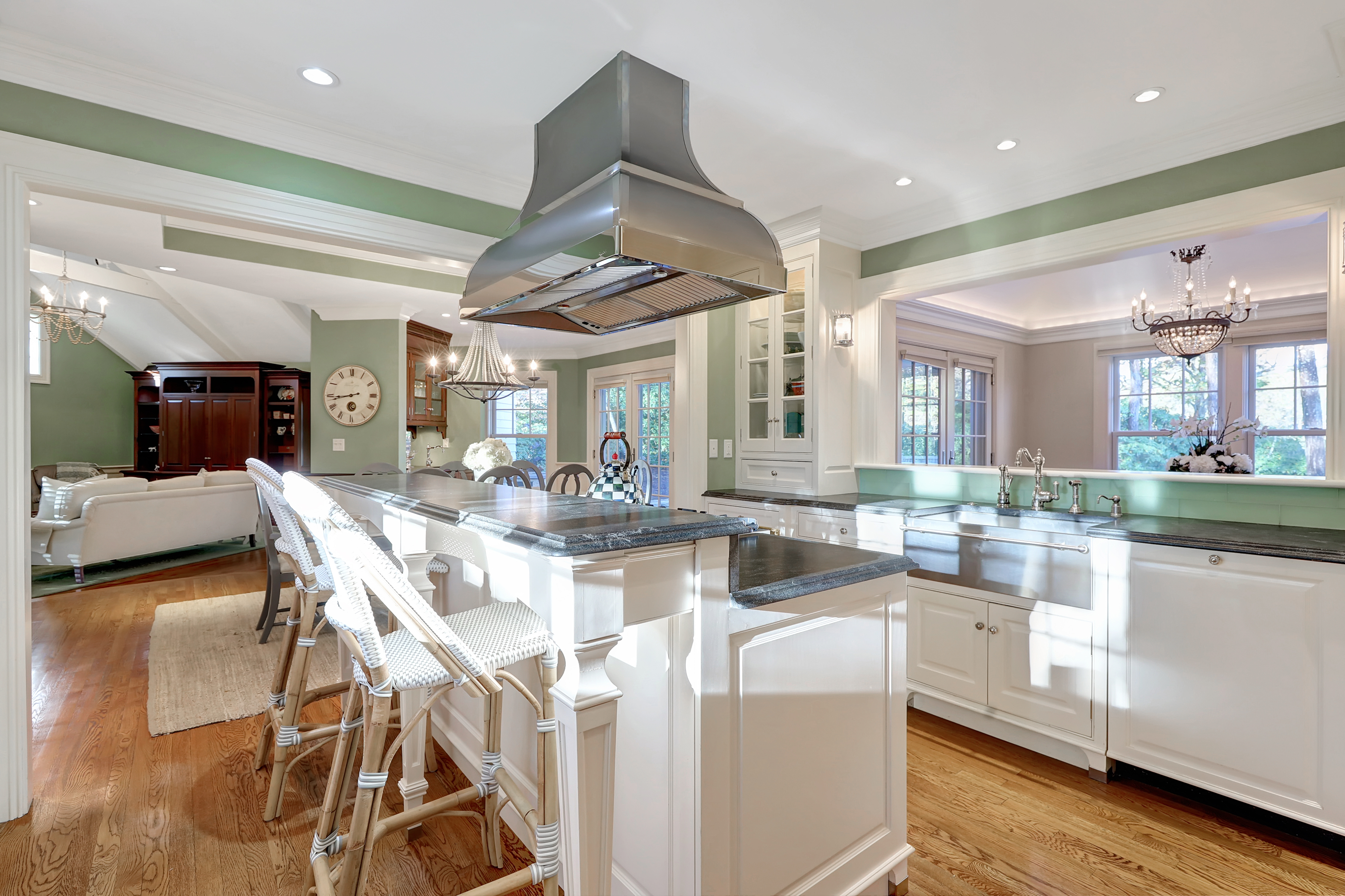 125-greensward-road-mashpee-kitchen-island