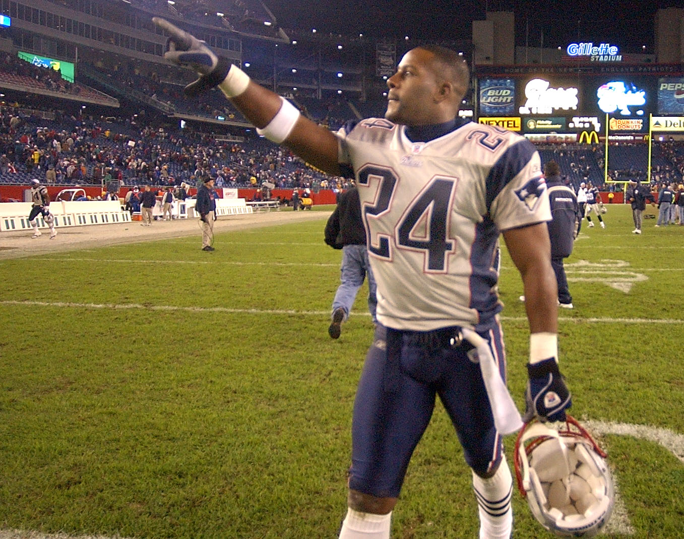 Former New England Patriots CB Ty Law praises retiring Peyton Manning -  ESPN - New England Patriots Blog- ESPN