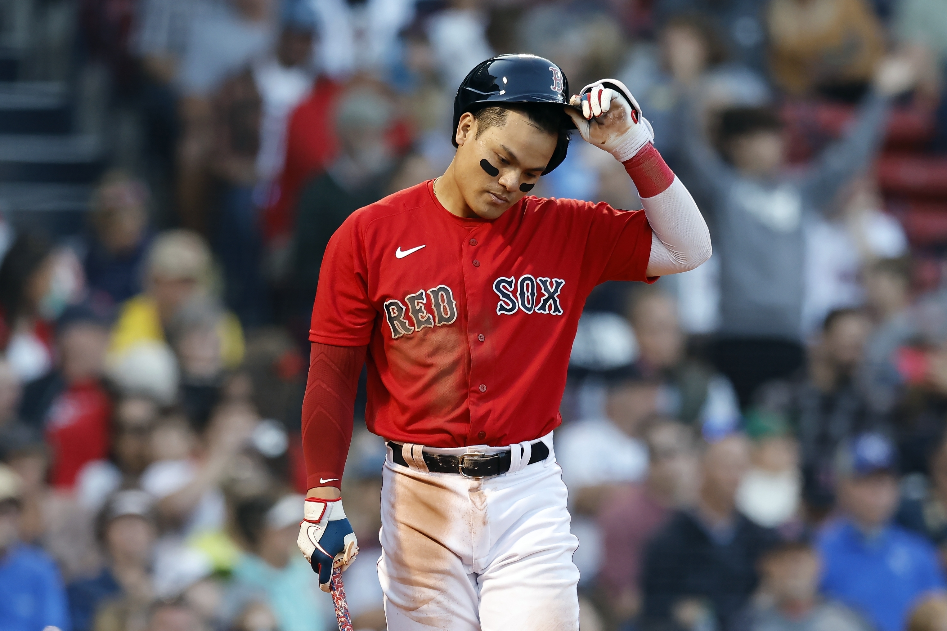 Dad Strength: Boston Red Sox' Yu Chang Hits Home Run Day After Daughter is  Born - Fastball