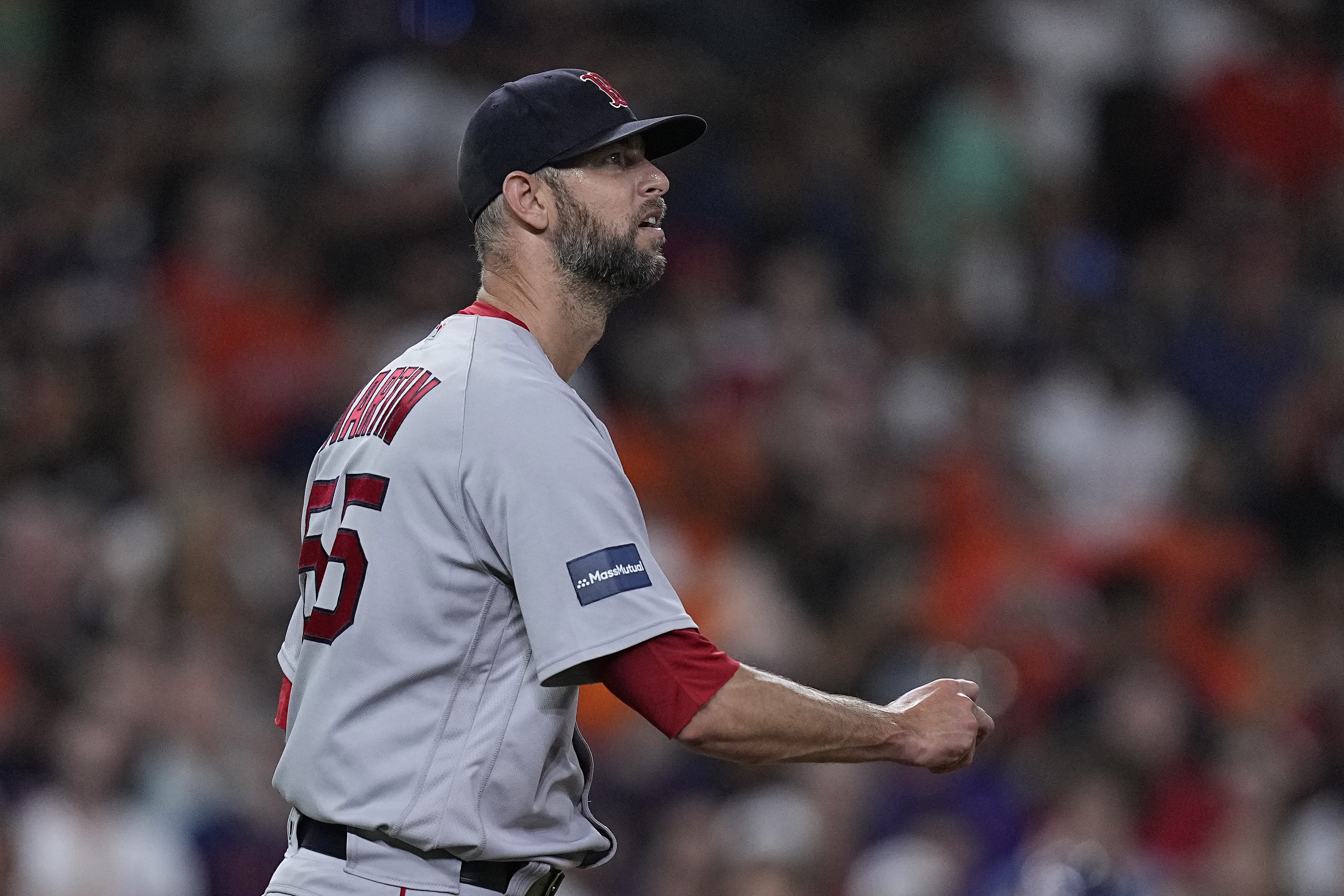 Red Sox bring back reliever Chris Martin, a former prospect who