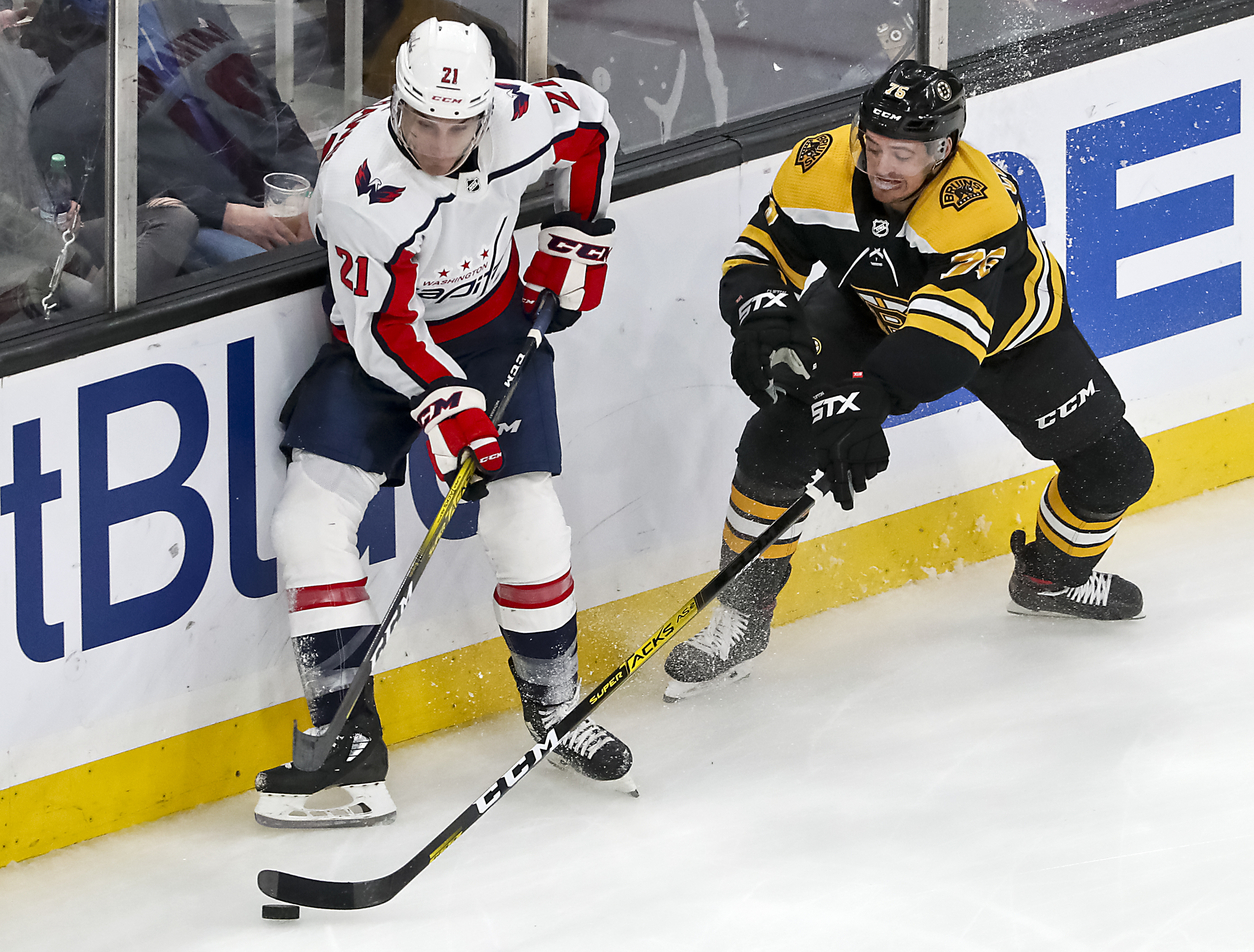 How the Bruins utilized Garnet Hathaway, Dmitry Orlov in their debuts
