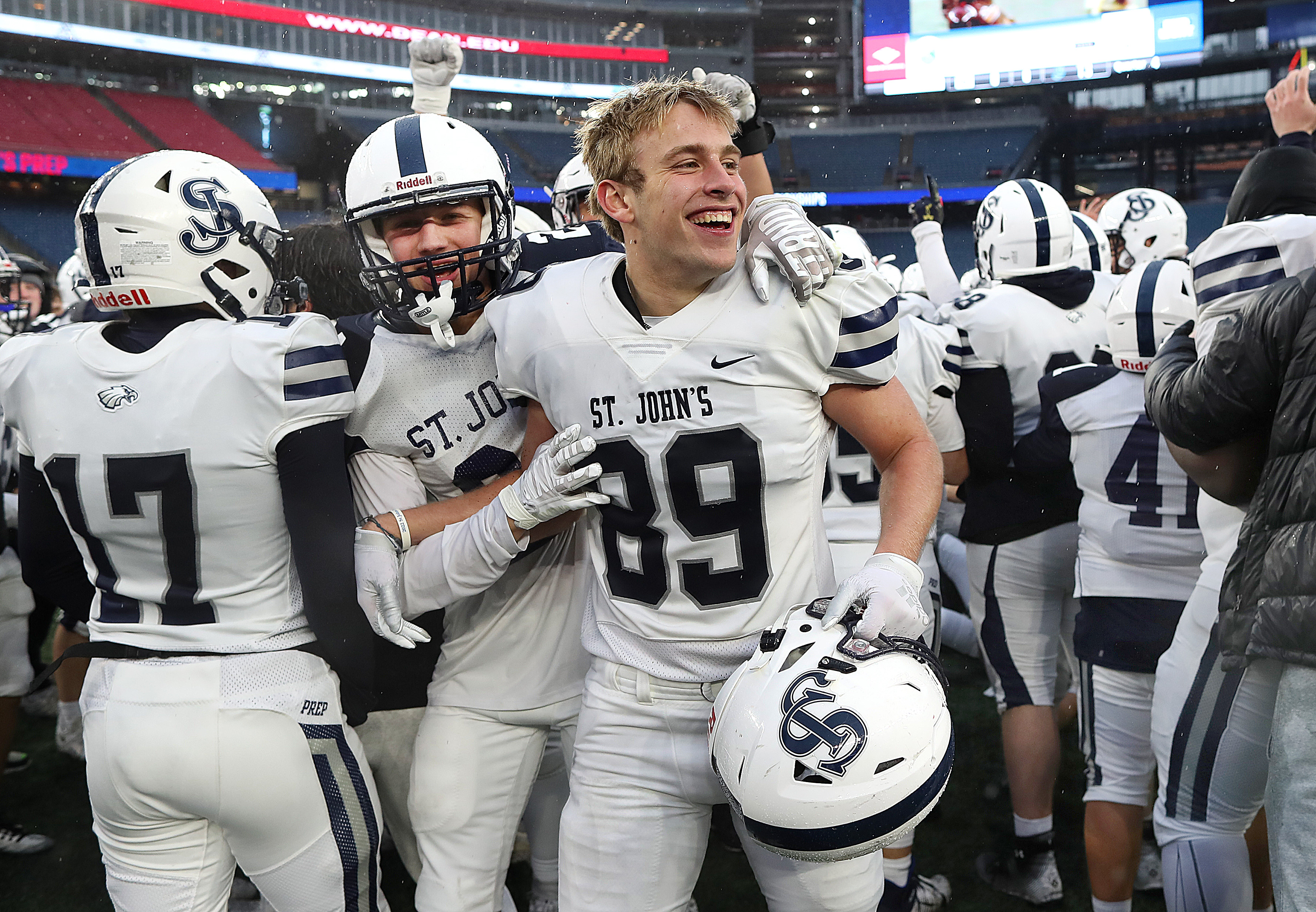 St. John's Prep shuts out mighty Springfield Central in a stunner to  capture Division 1 Super Bowl - The Boston Globe