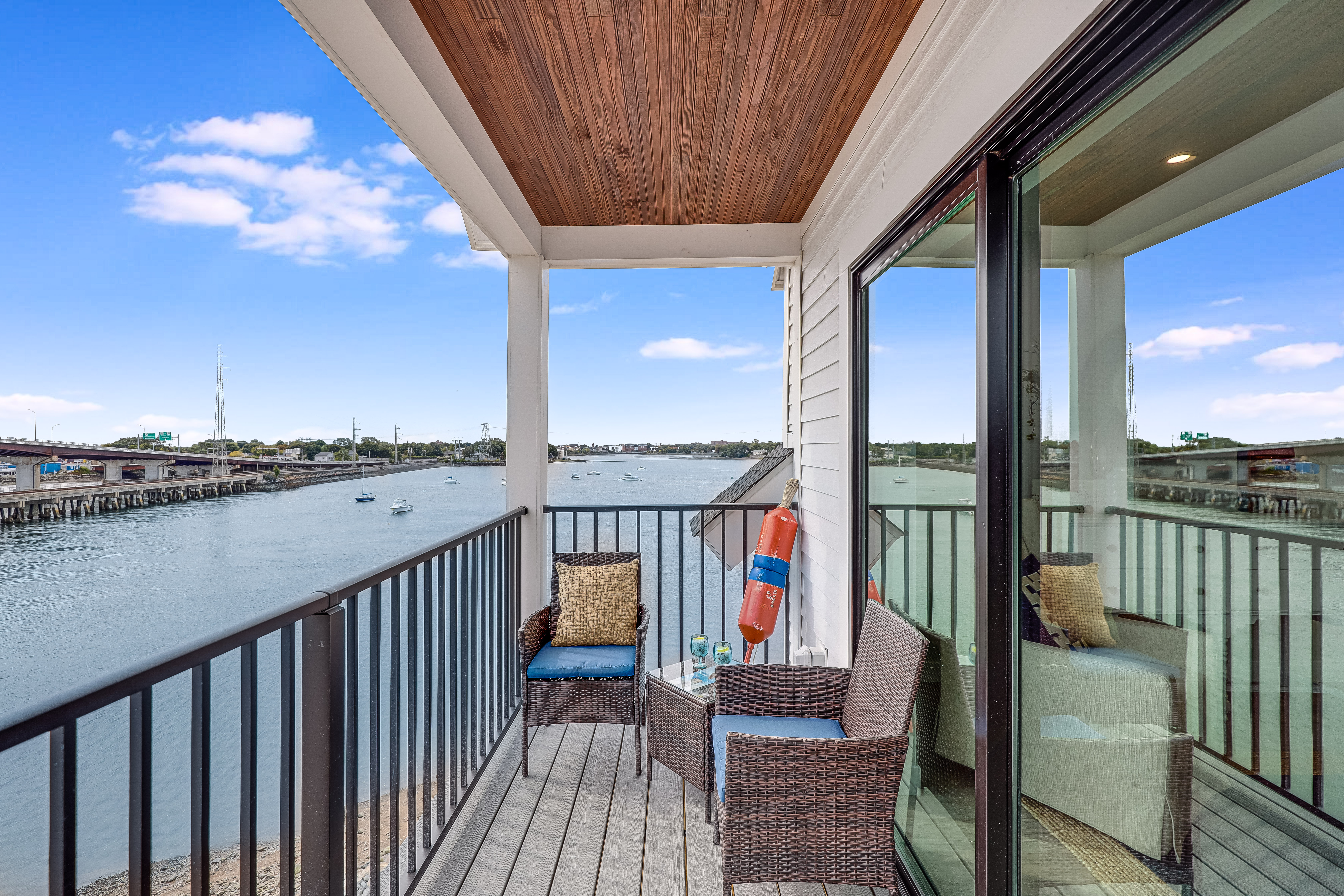 sedna-matt-surette-balcony