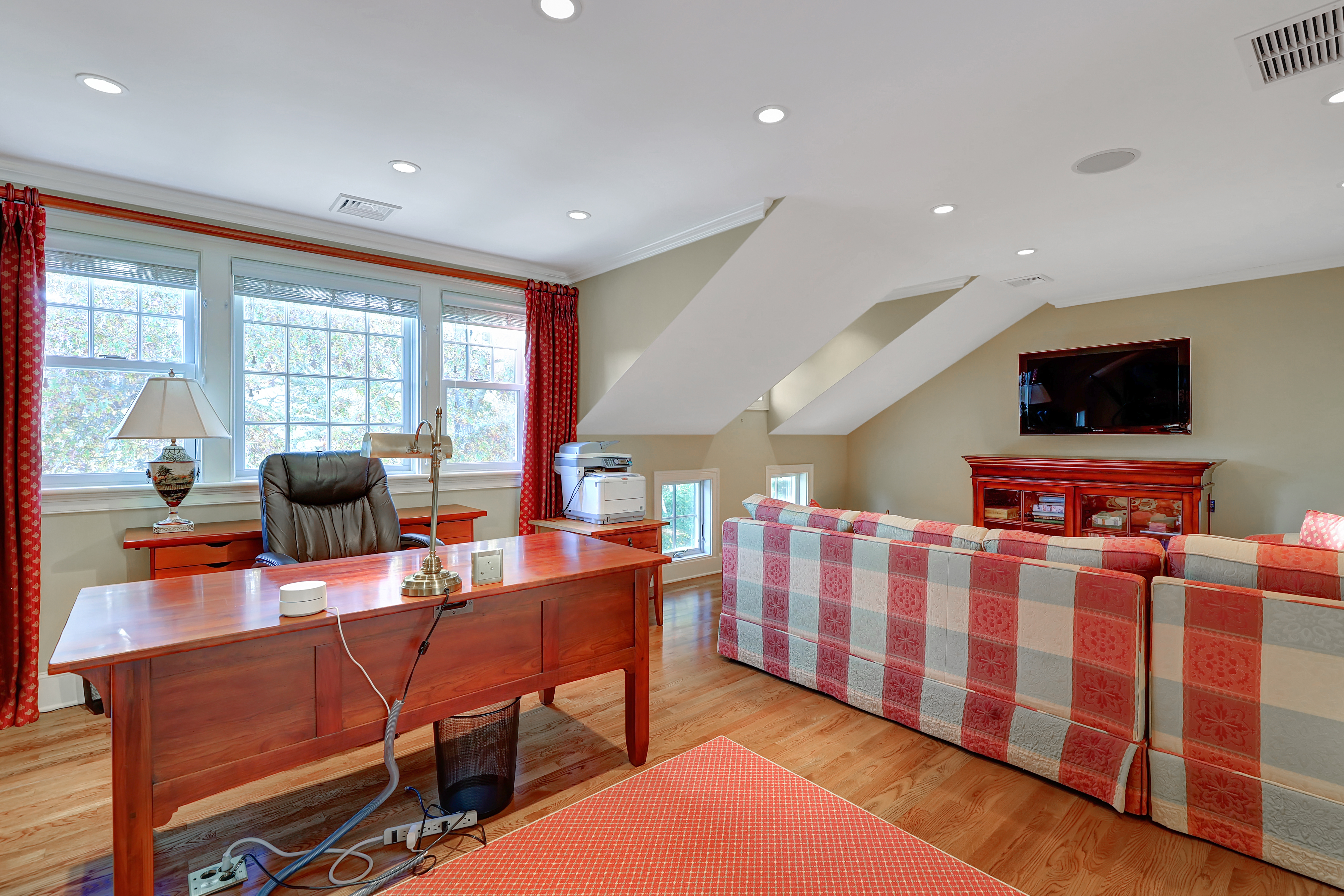 125-greensward-road-mashpee-office