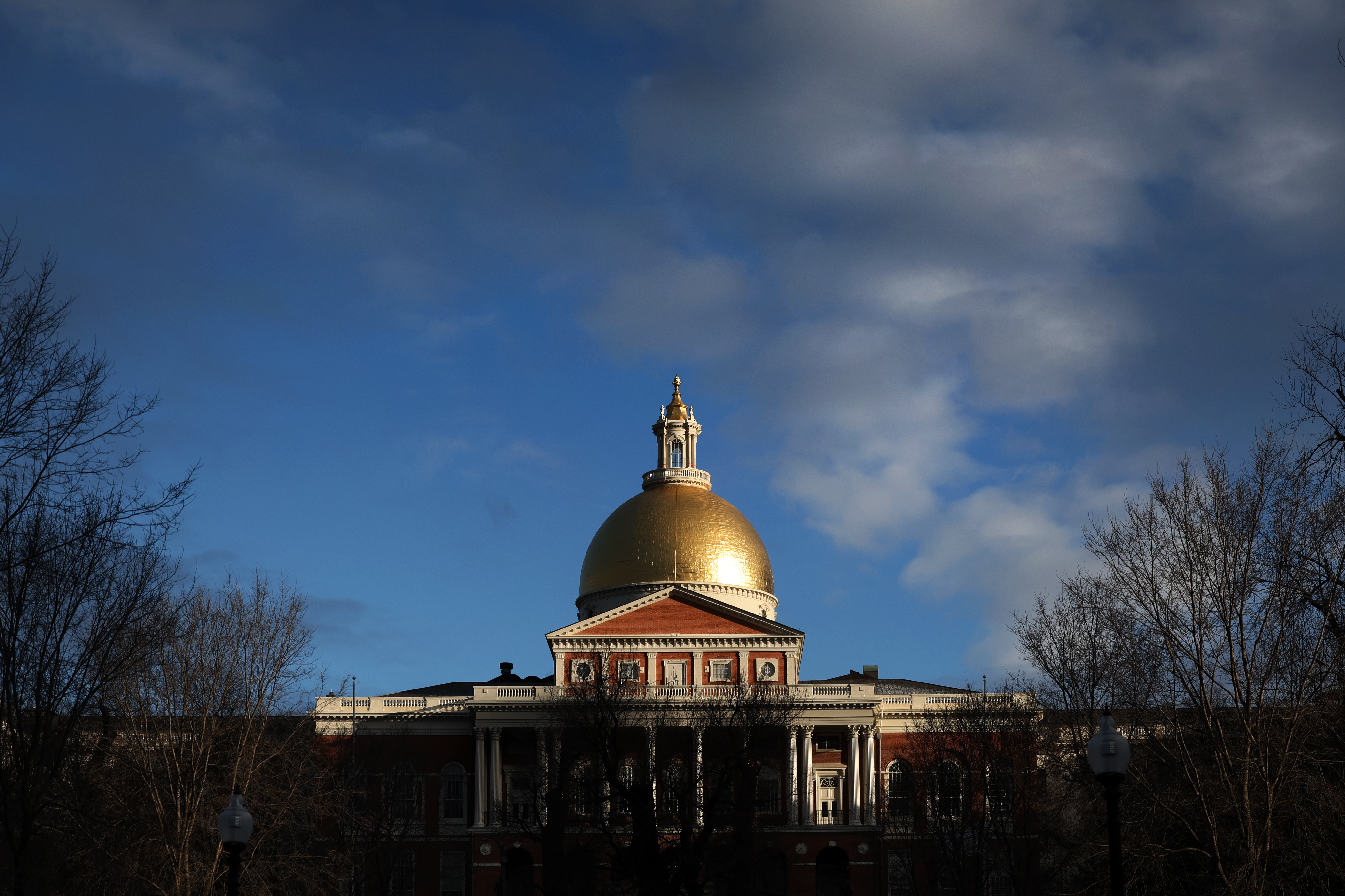 Senate passes $500 billion relief bill that would replenish small business  program - The Boston Globe