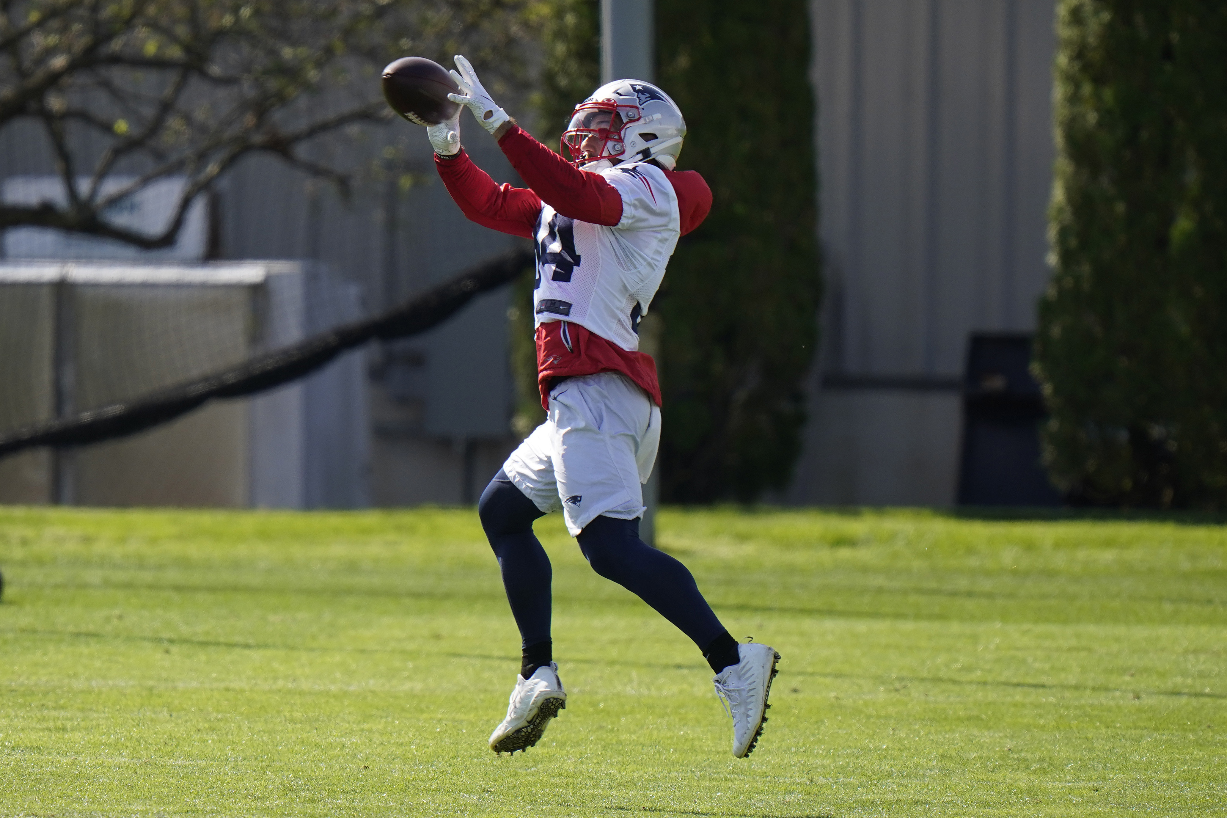 Wednesday's Patriots practice report: Kyle Dugger has things covered - The  Boston Globe