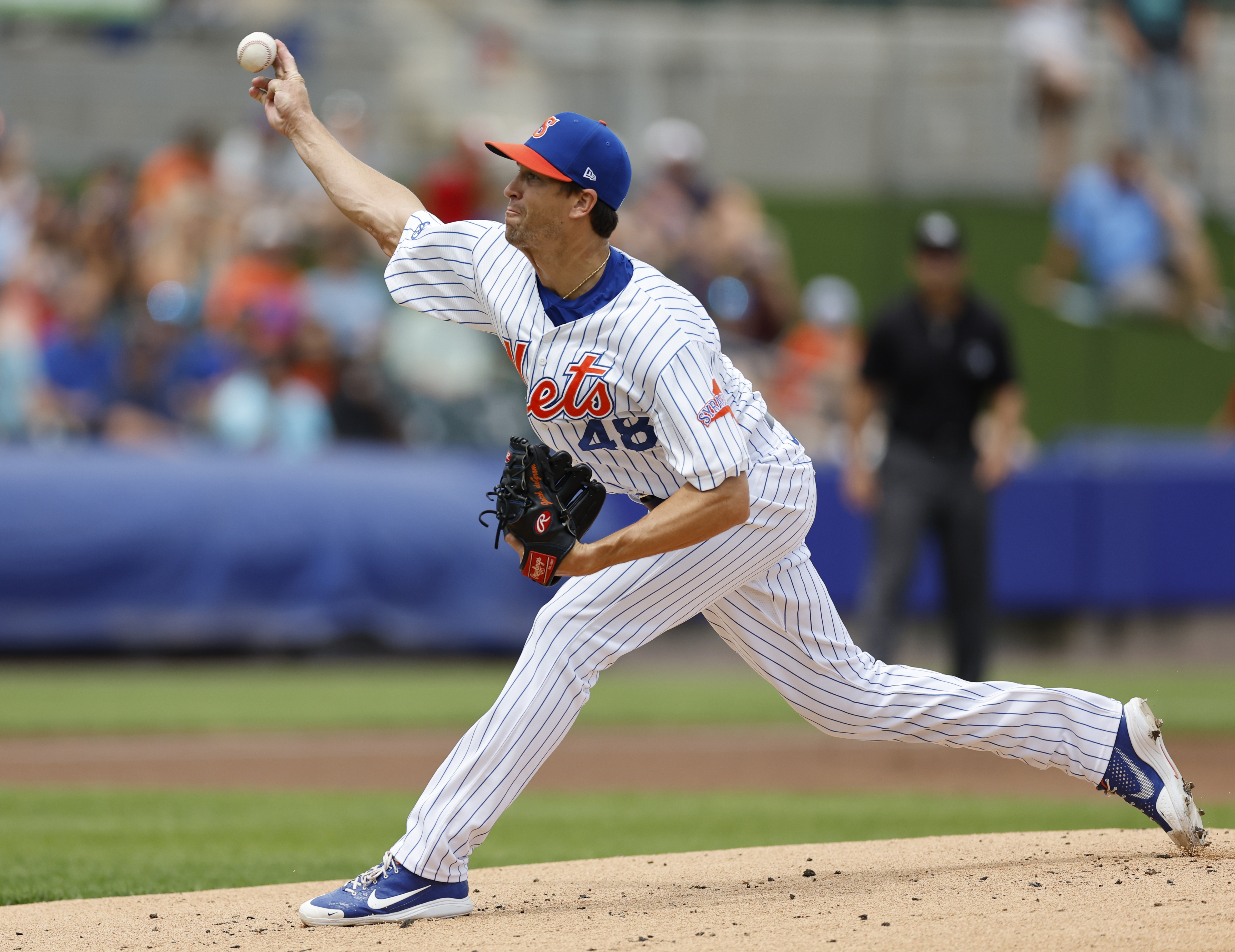 Mets push back Jacob deGrom's next start, and the star righty won