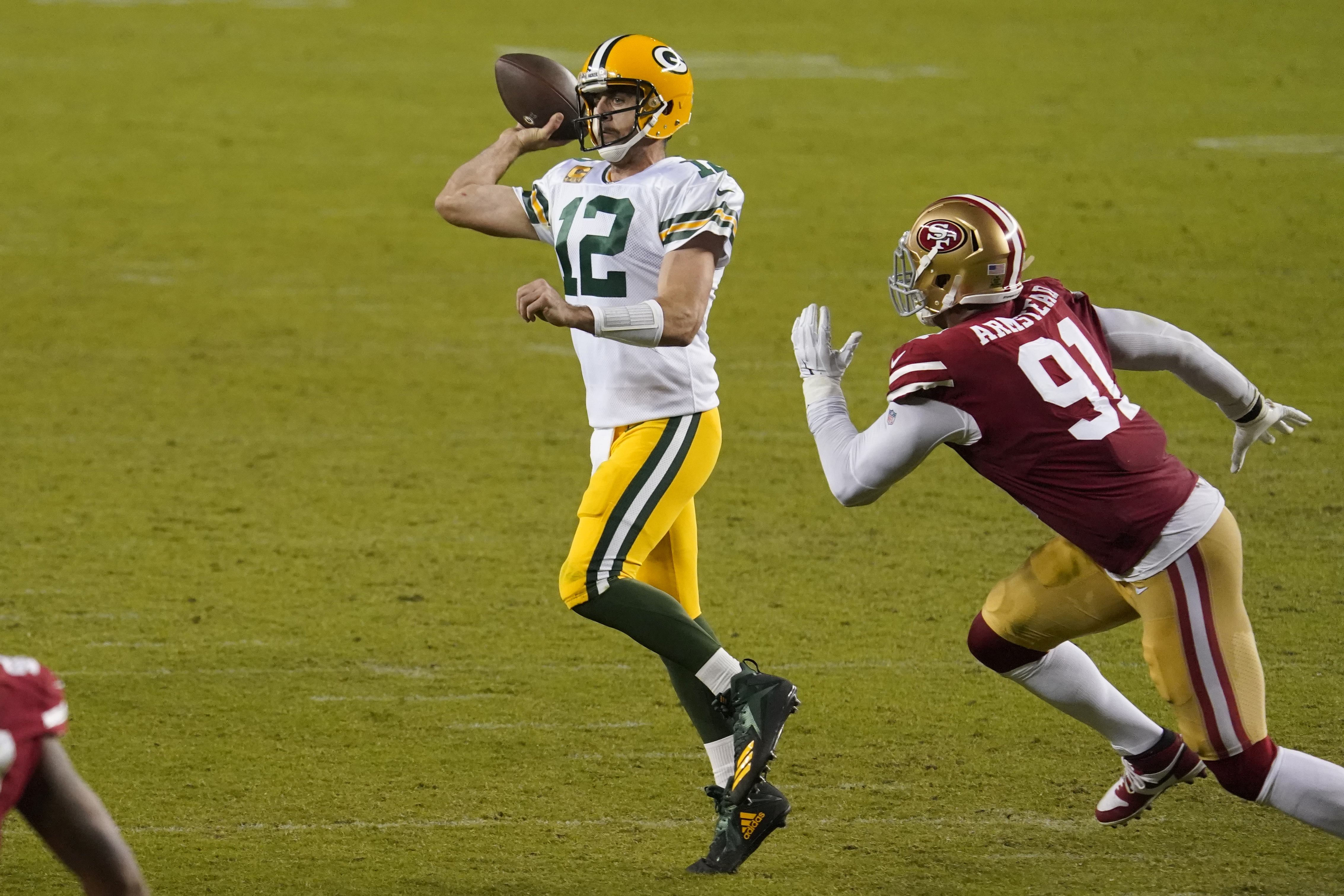 Packers defeat 49ers, 34-17