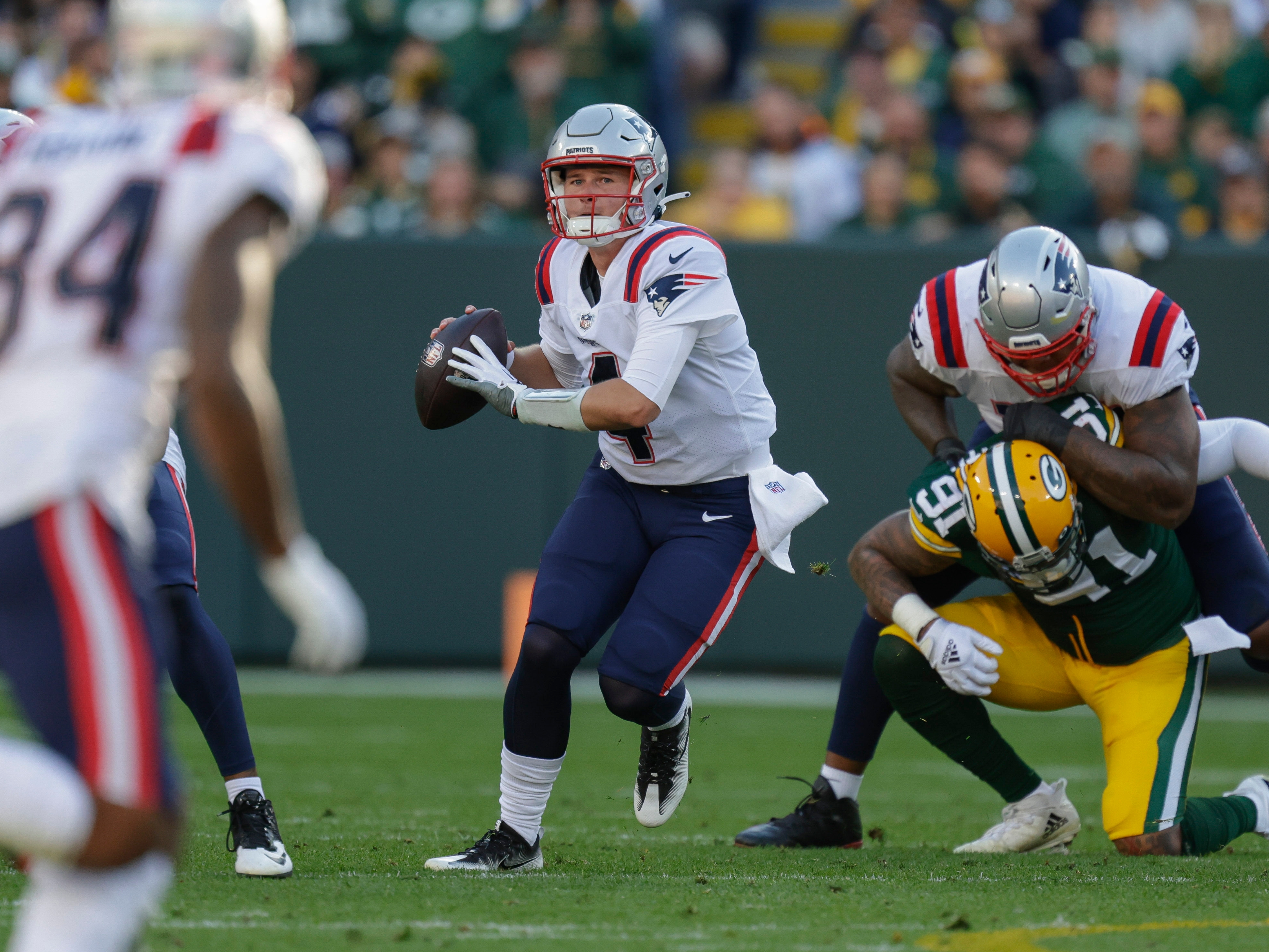 Patriots quarterback Bailey Zappe starts preseason opener and gets a long  look - The Boston Globe