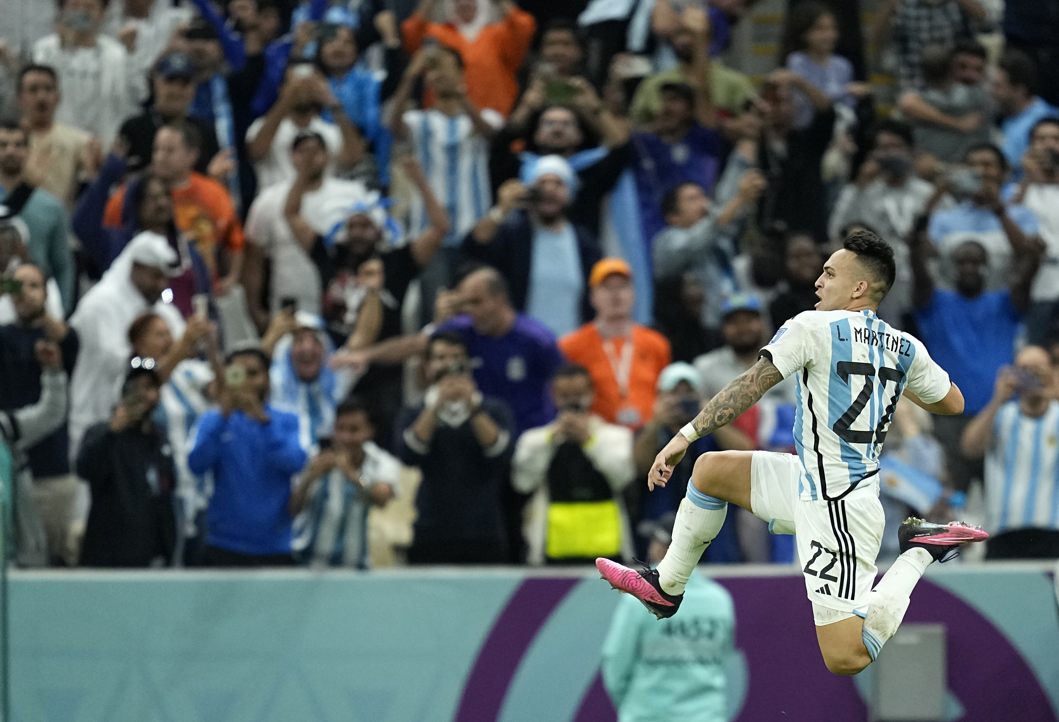 Photos: Messi's Argentina defeat Netherlands in shootout, In Pictures News
