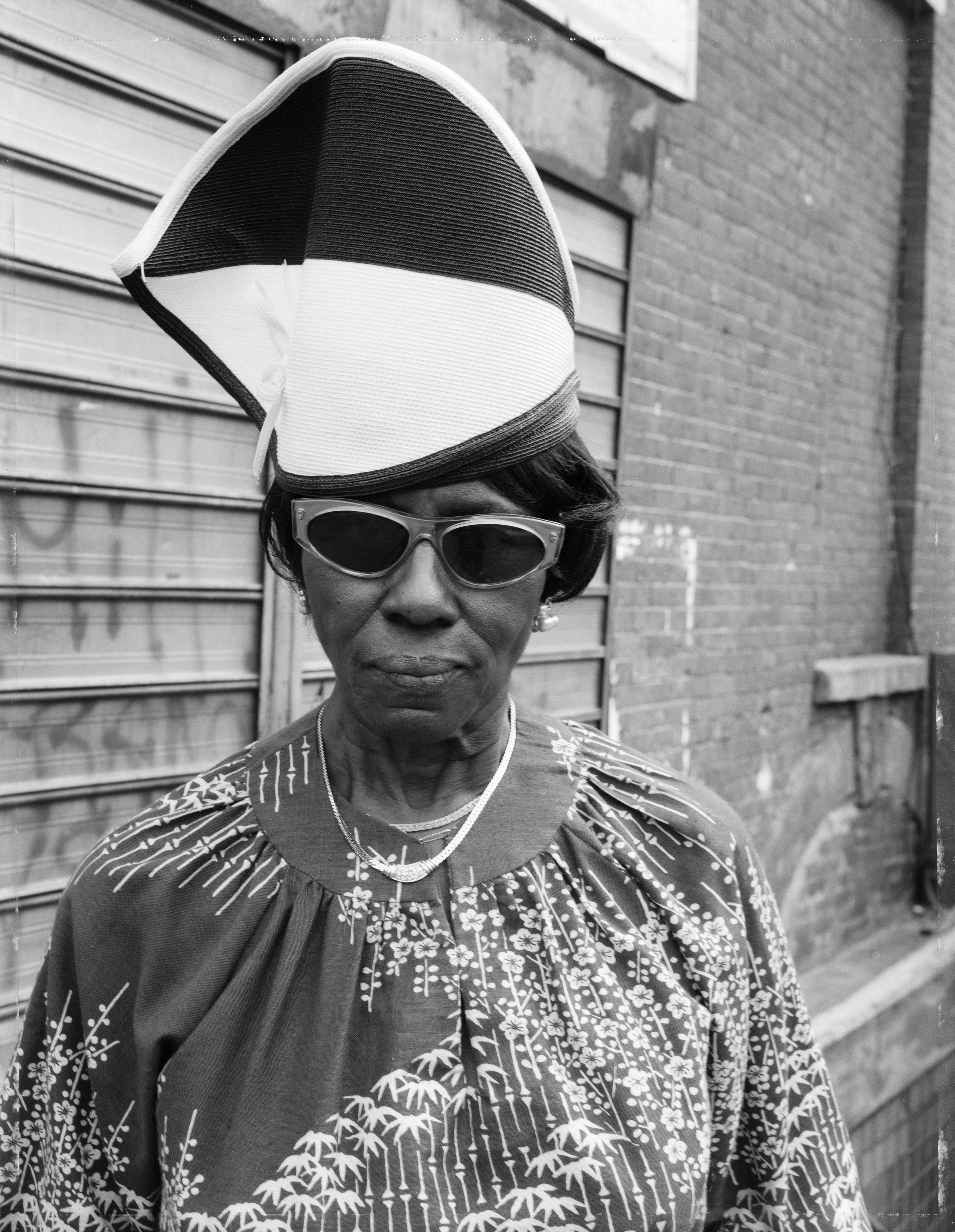 Dawoud Bey, "A Woman at Fulton Street and Washington Avenue," Brooklyn, N.Y., 1988.