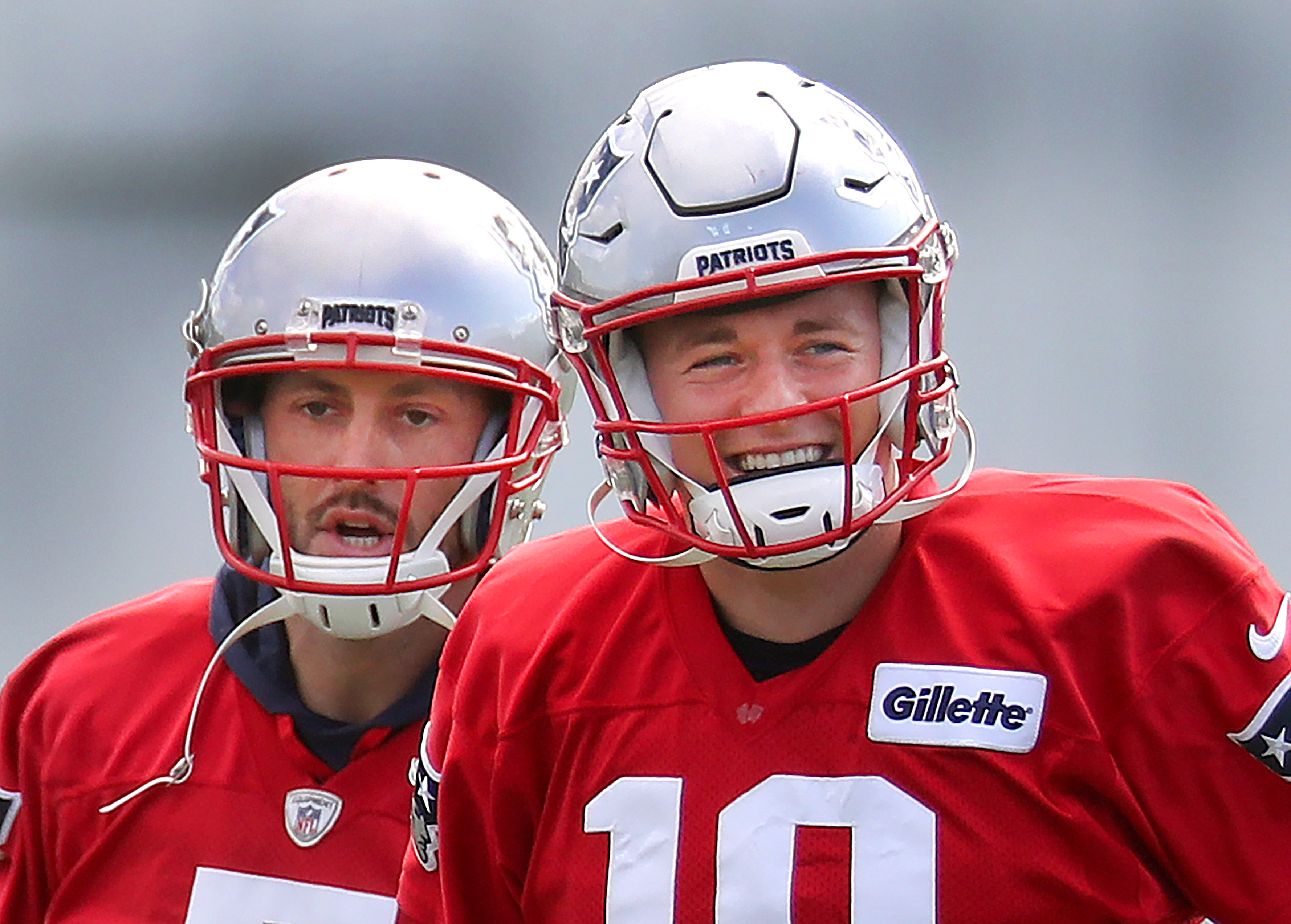 Mac jones & Bill Belichick Autographed Patriots Mini Helmet for Sale