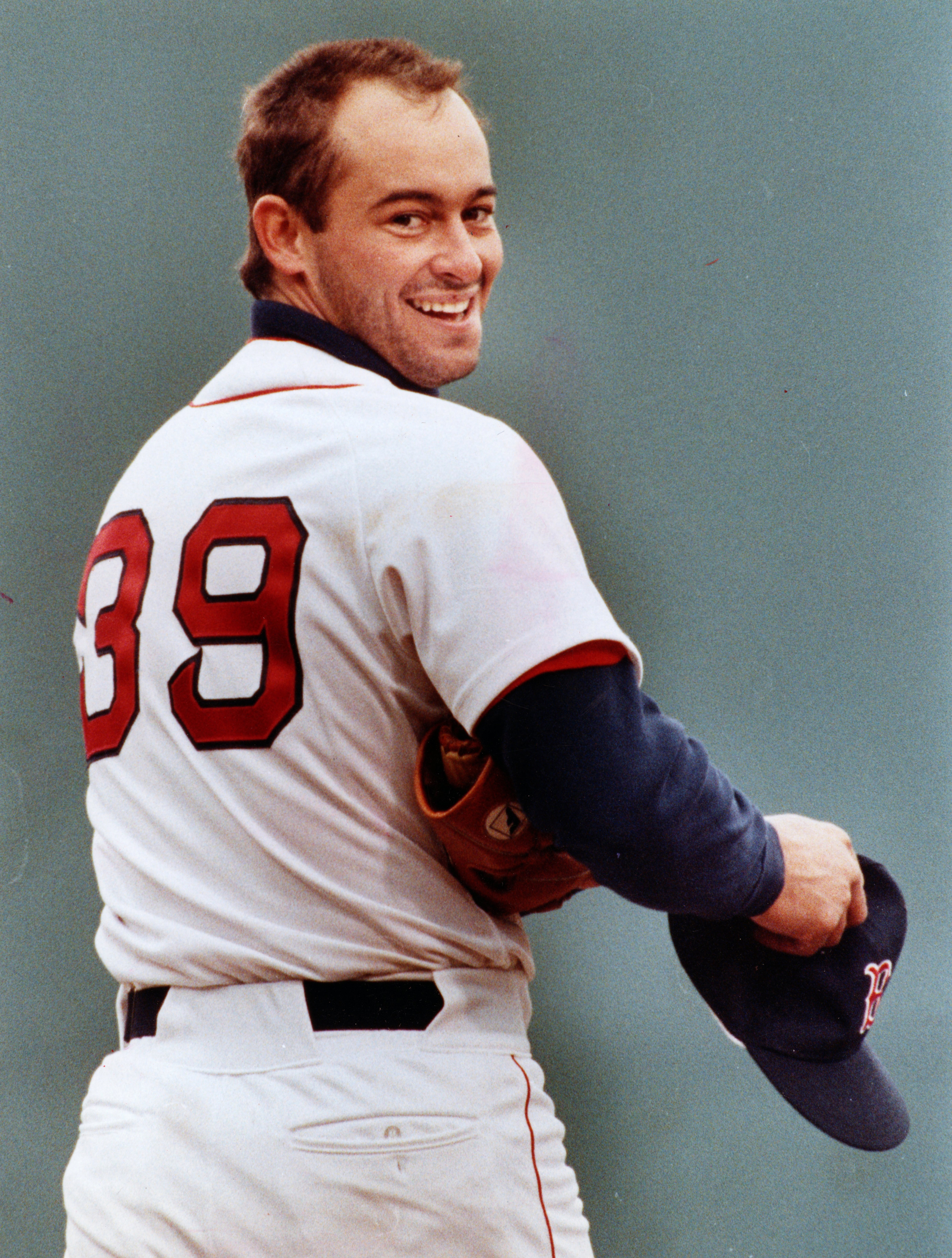 Former Red Sox Mike Greenwell dies at 62 after cancer diagnosis