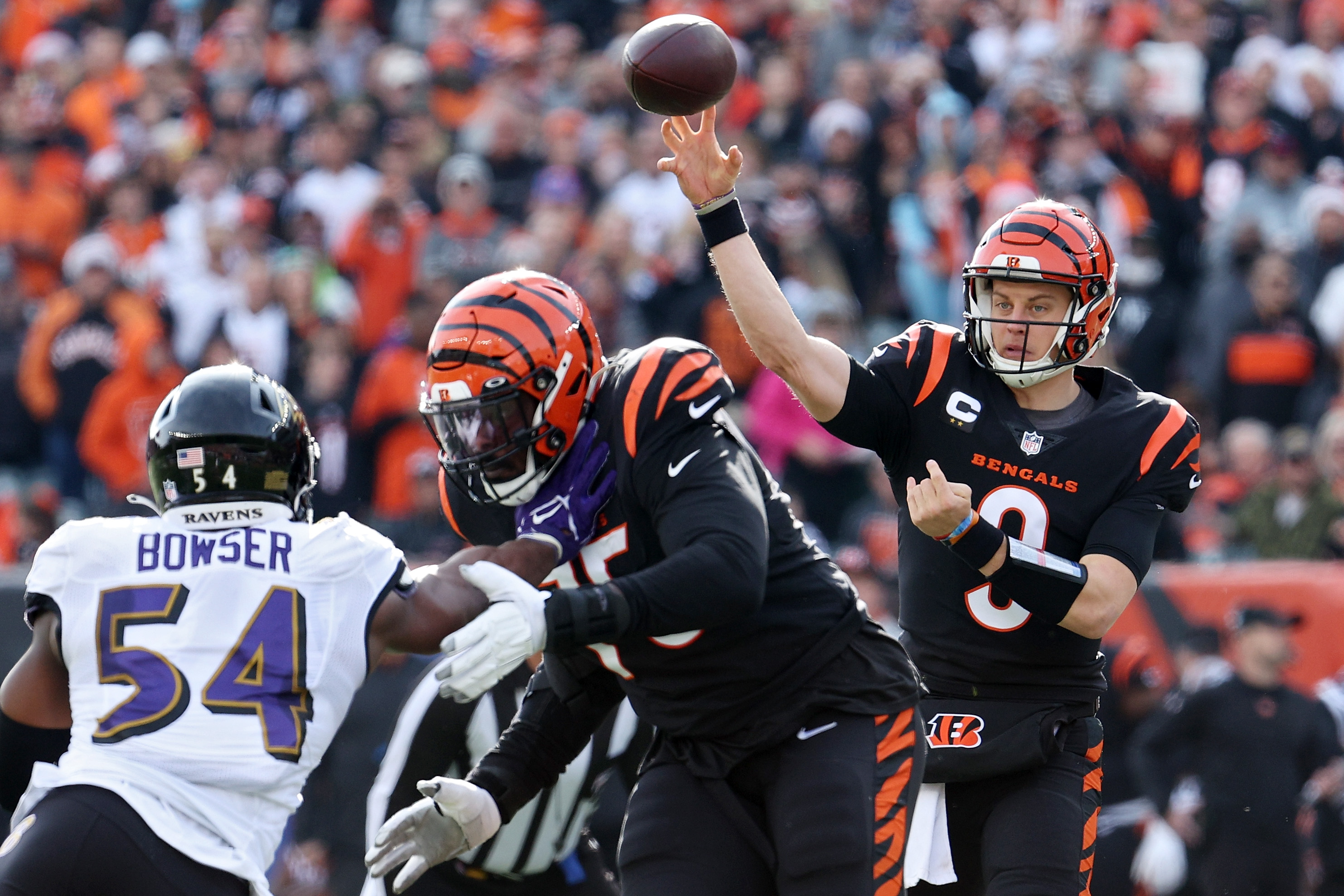 Burrow's 525 yards, 4 TDs power Bengals past Ravens 41-21 - Seattle Sports