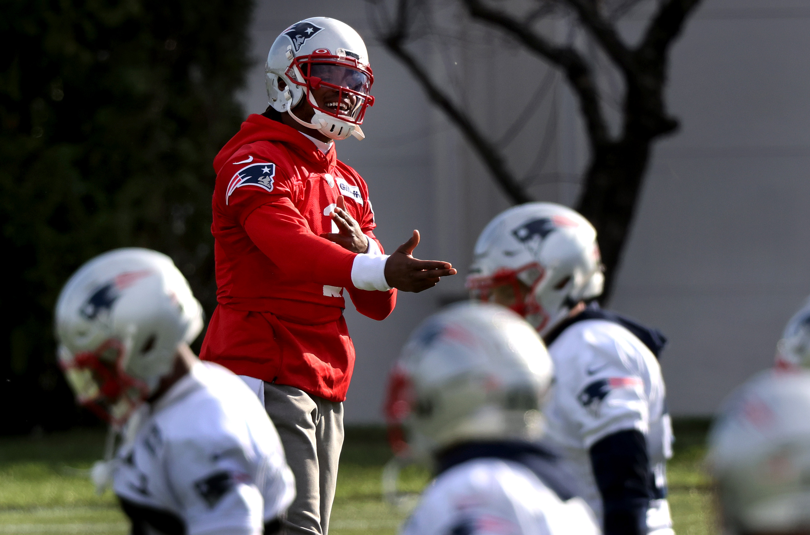 Patriots quarterback Cam Newton ends Friday practice early with hand injury  - The Boston Globe