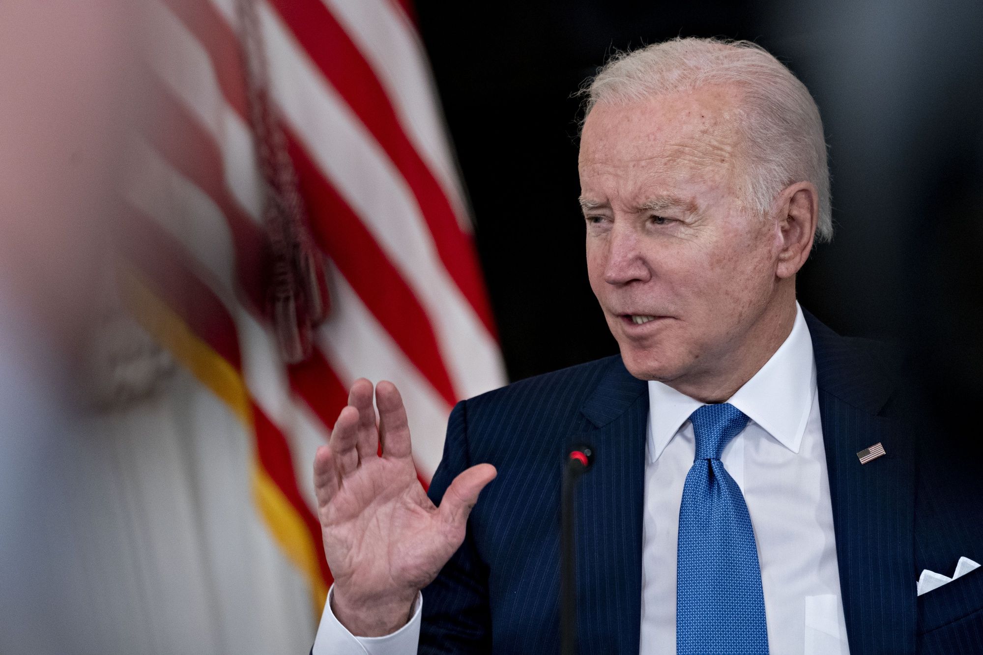 Biden to propose 4.6 percent pay raise for federal employees, the biggest  hike in 20 years - The Boston Globe