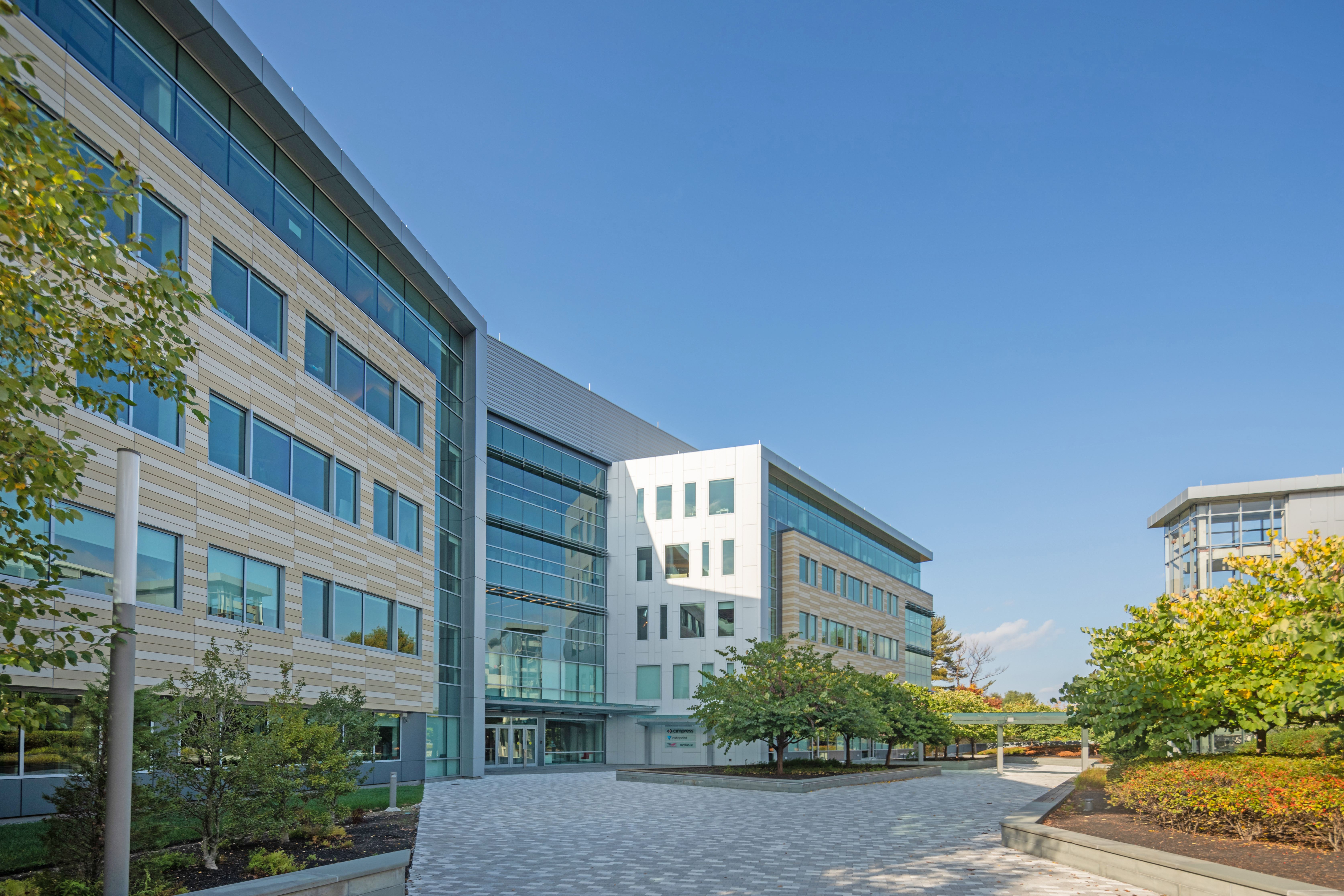 ZoomInfo leases space in Waltham with room to grow The Boston Globe