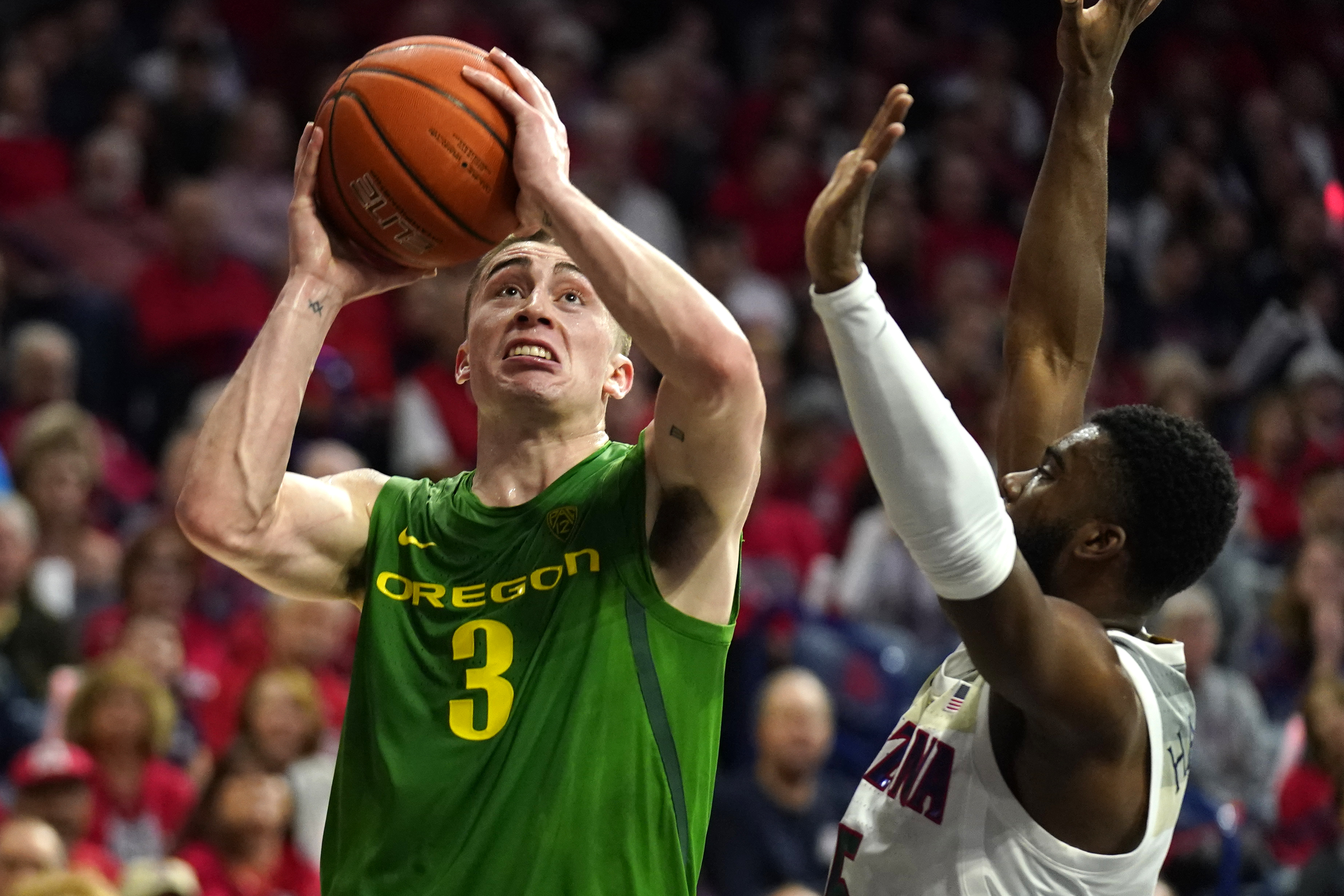 Payton Pritchard goes hard to the bucket in a February game against Arizona.