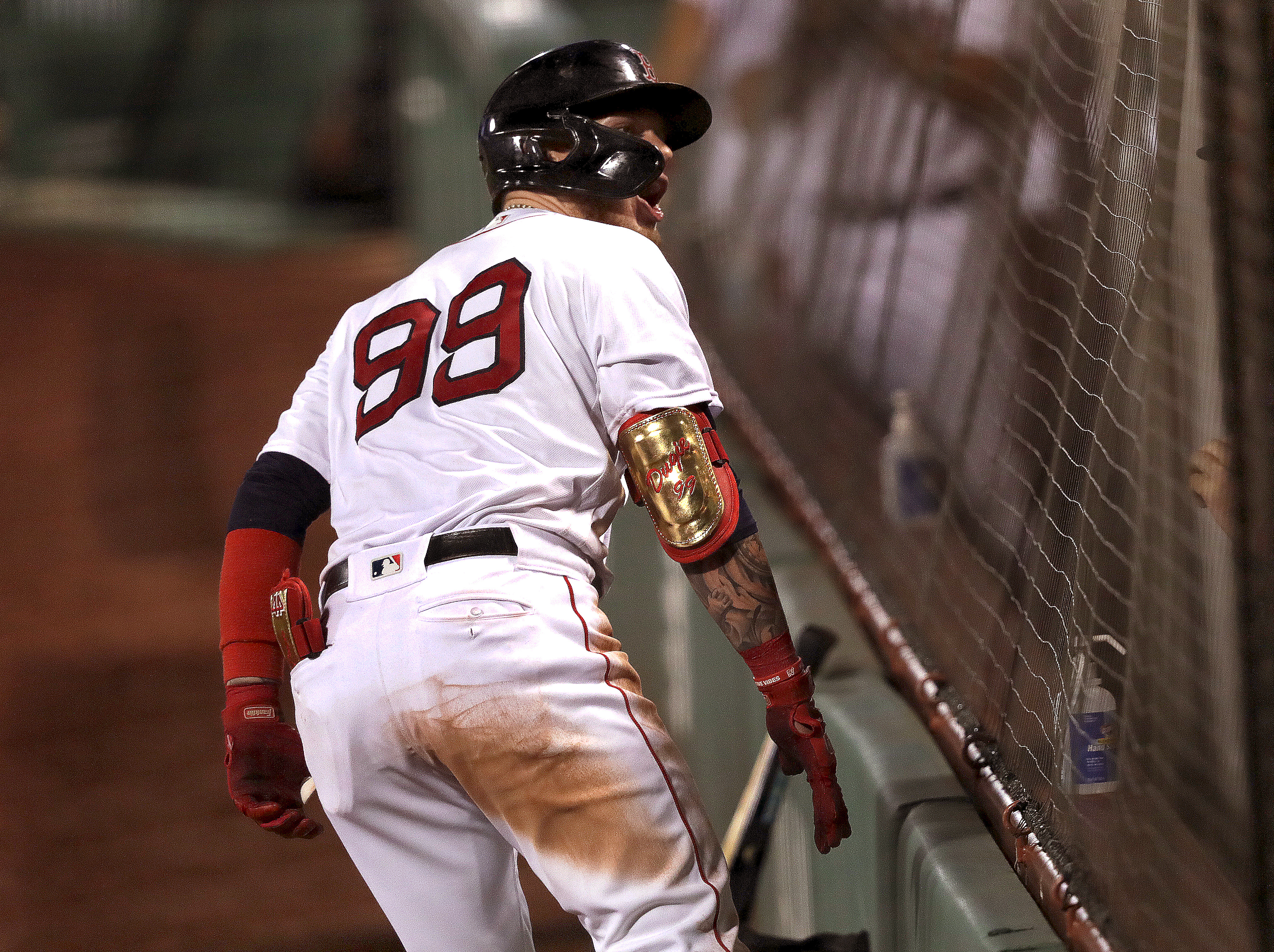 Alex Verdugo pays tribute to David Ortiz with custom cleats: 'It