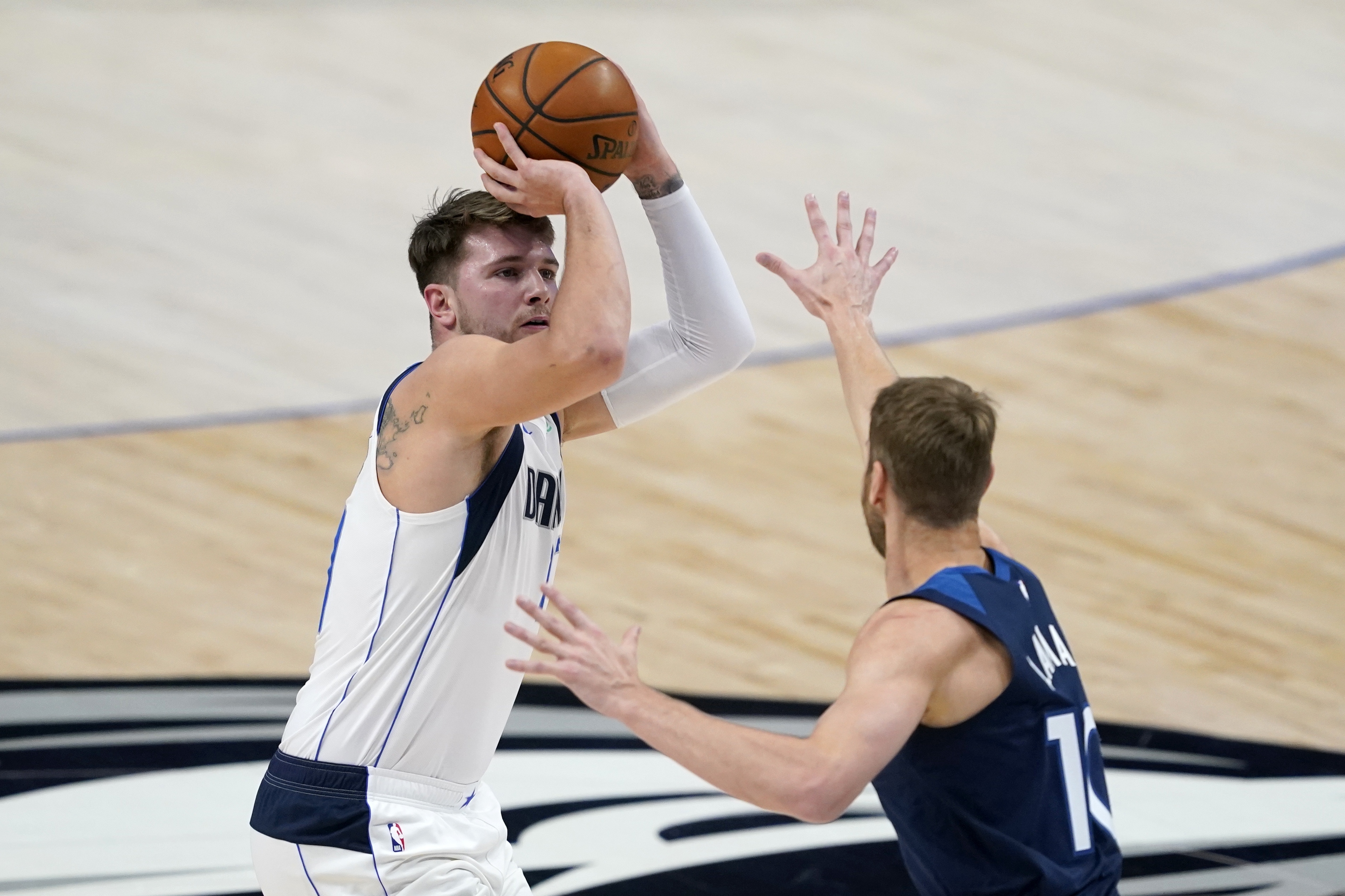 N.B.A. 2020-21 Predictions: LeBron James vs. Luka Doncic for