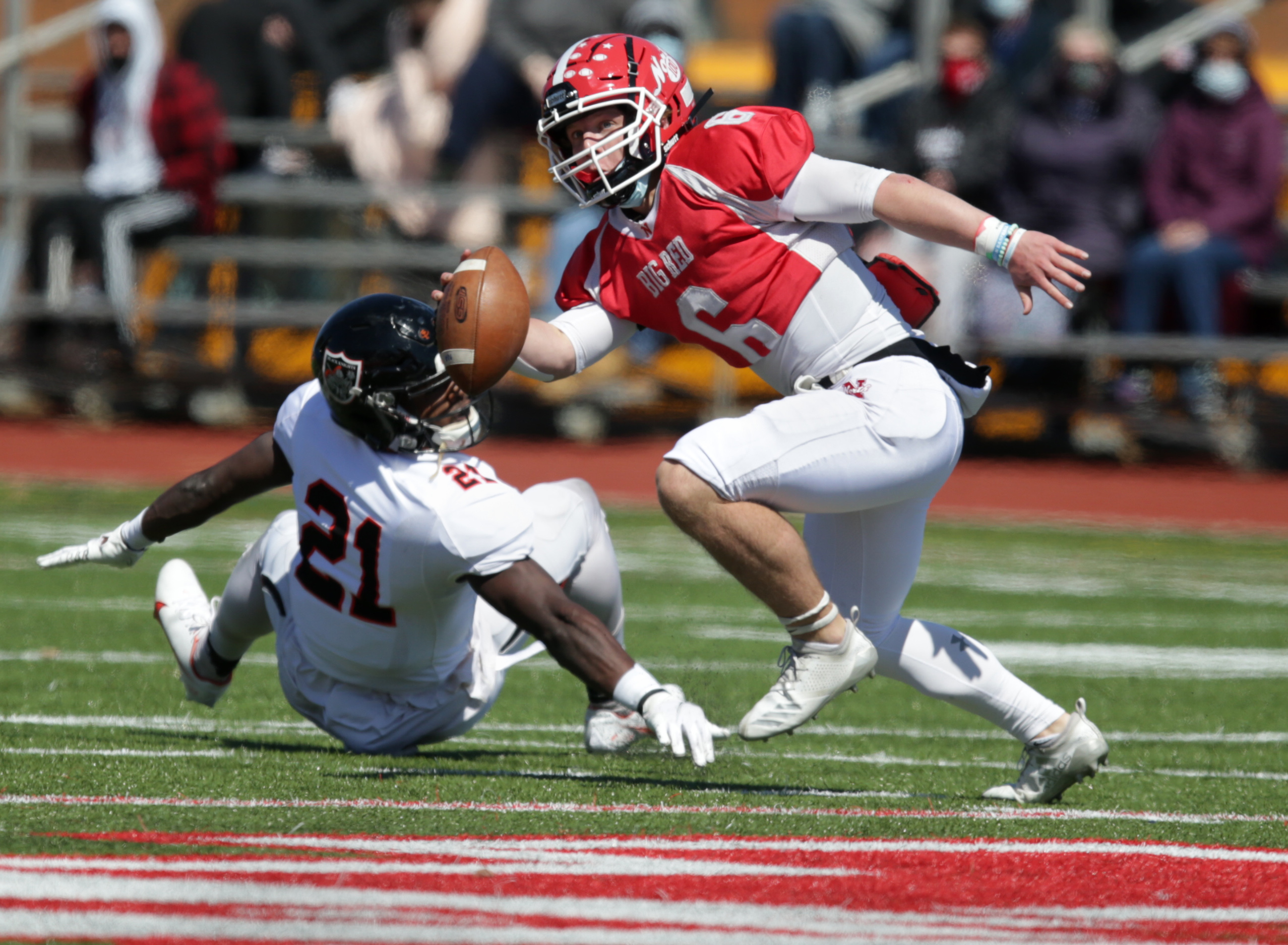 North Attleborough Rocketeers lose Division 3 Super Bowl at Gillette Stadium