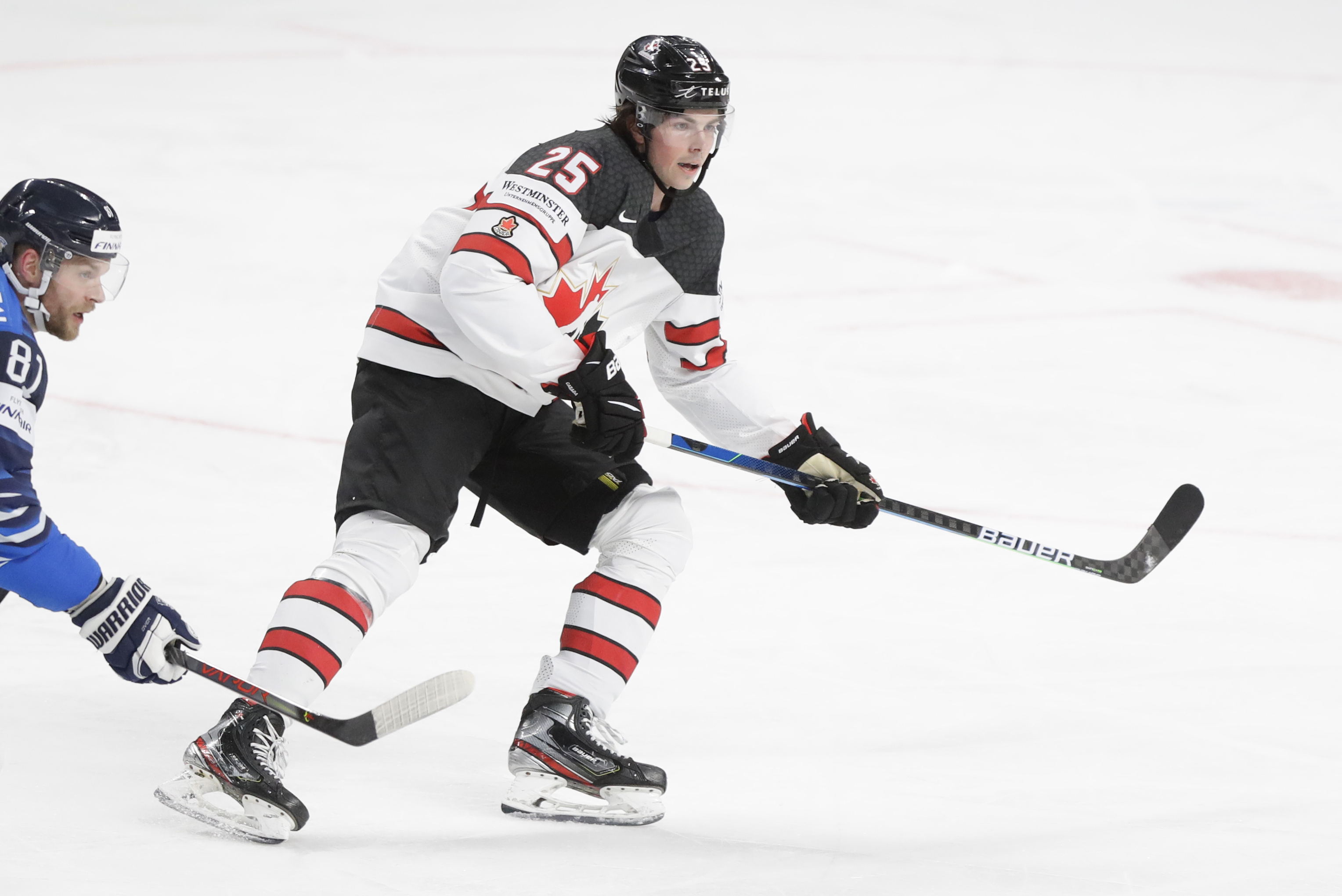 Коннор бедард хоккеист. НХЛ-2021 Оуэн Пауэр. Bedard хоккей. Tretyak Hockey Camp Latvia. Junior a Hockey League.