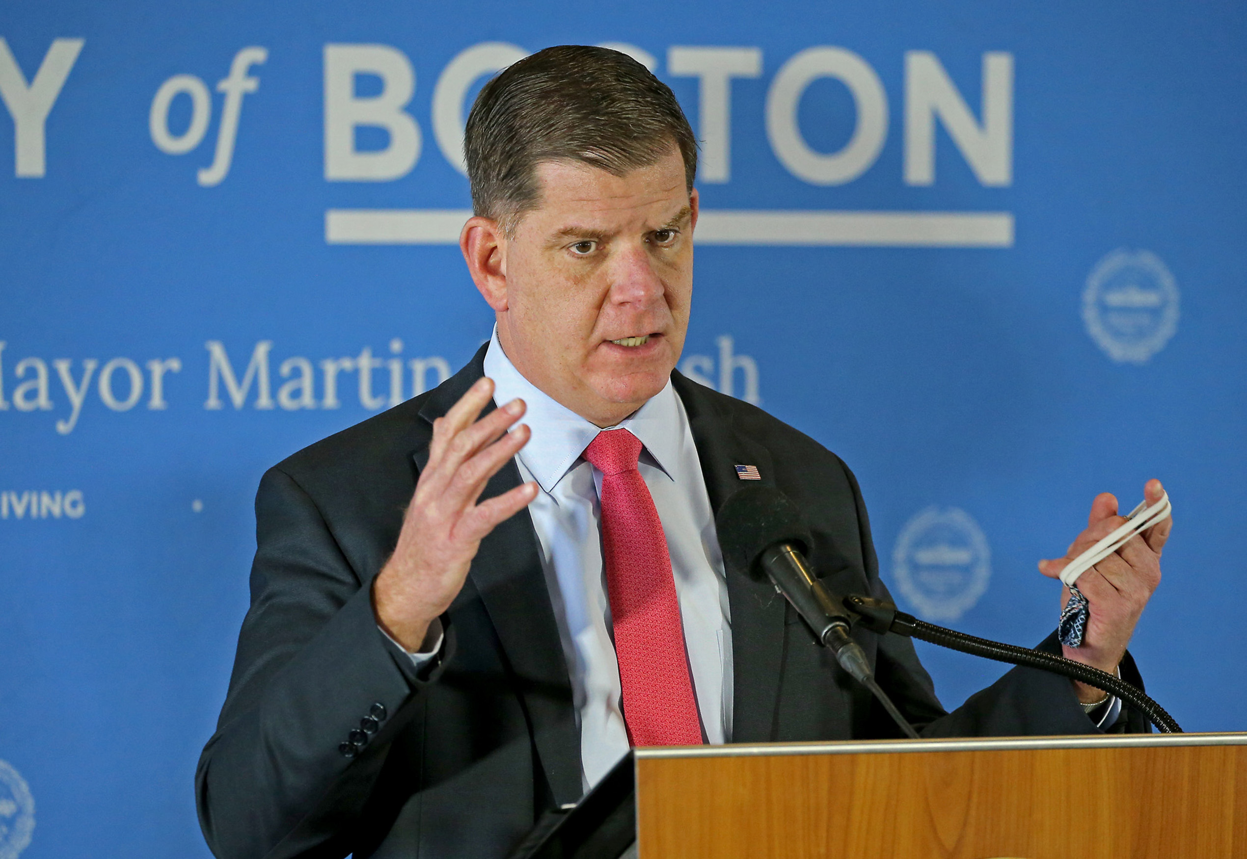 Marty Walsh offers to help negotiate MLB lockout impasse