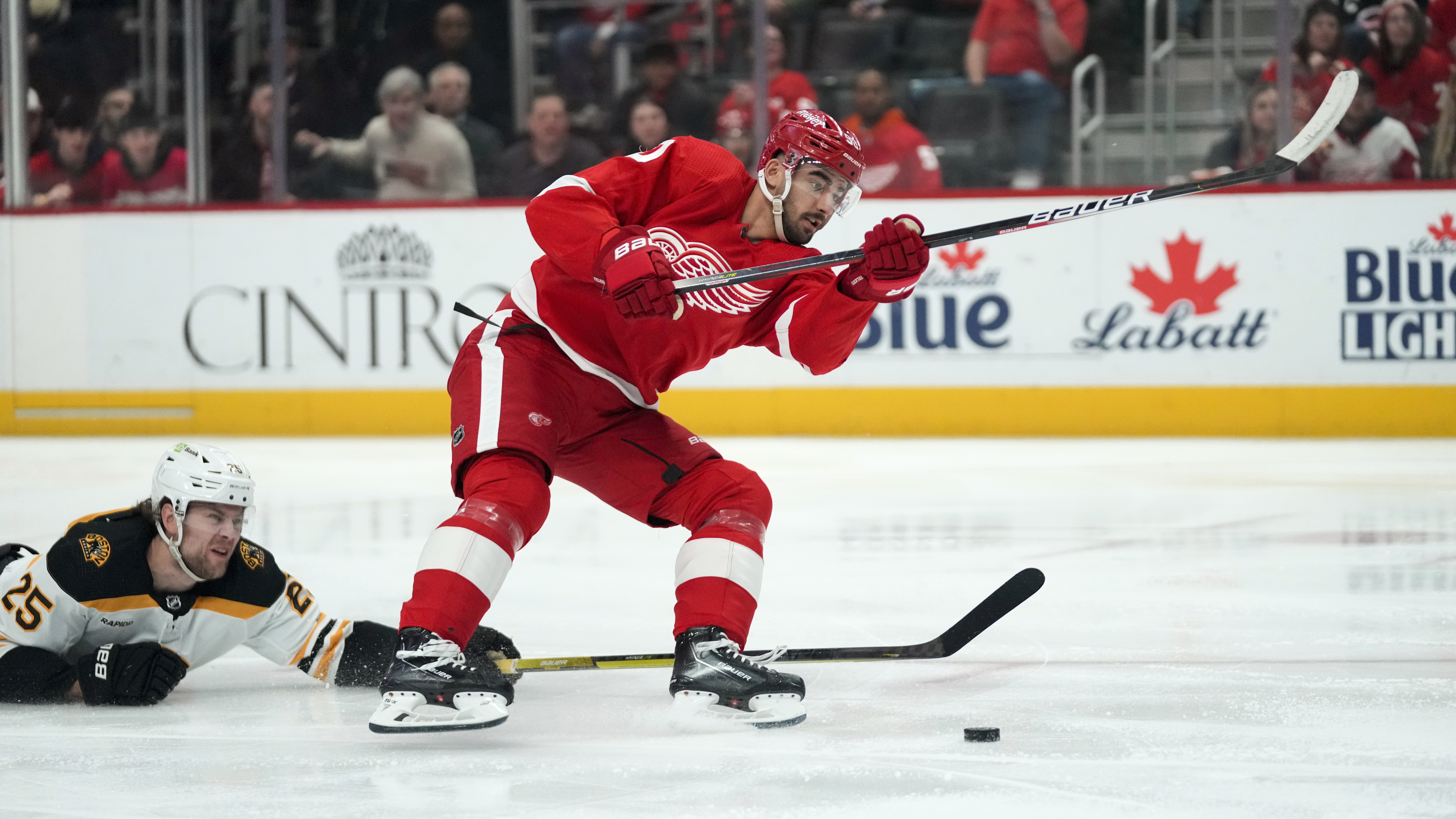 Red Wings: Moritz Seider turning heads in first AHL season