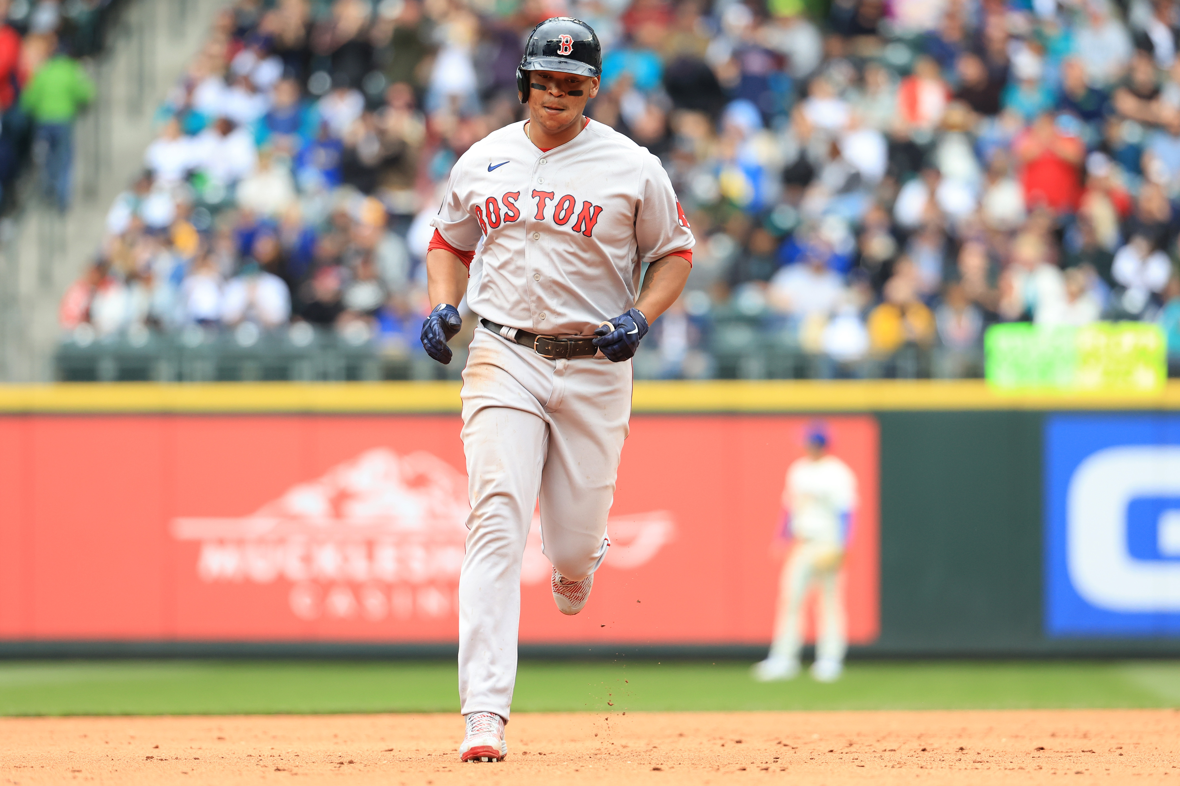 Red Sox slugger Rafael Devers lives cowboy dream - Our Esquina