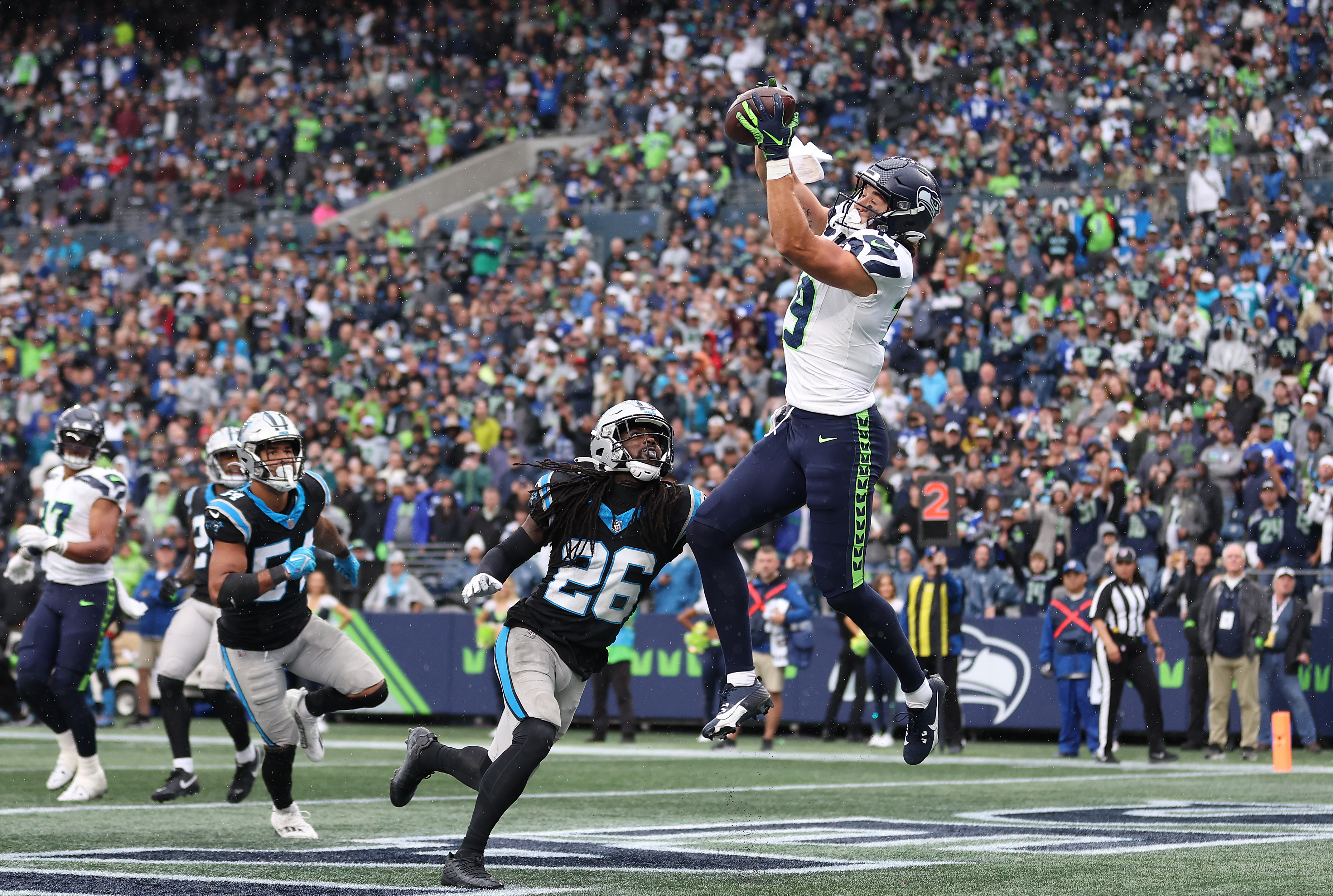 More Bobo: WR Jake Bobo scores first TD in Seahawks' win over Panthers, Seahawks