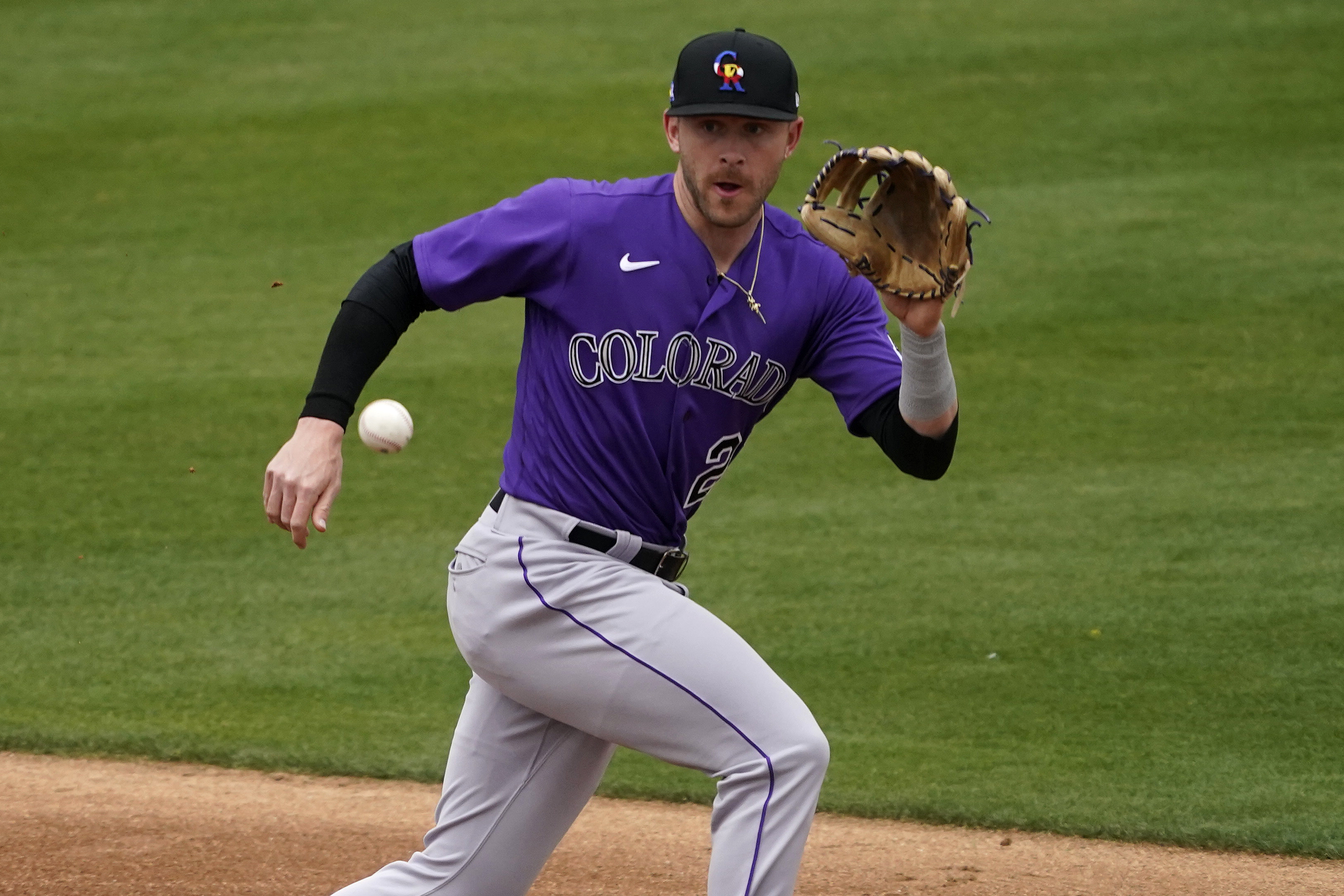 Viral Moment Punctuates Davis' First Career Start, by Colorado Rockies