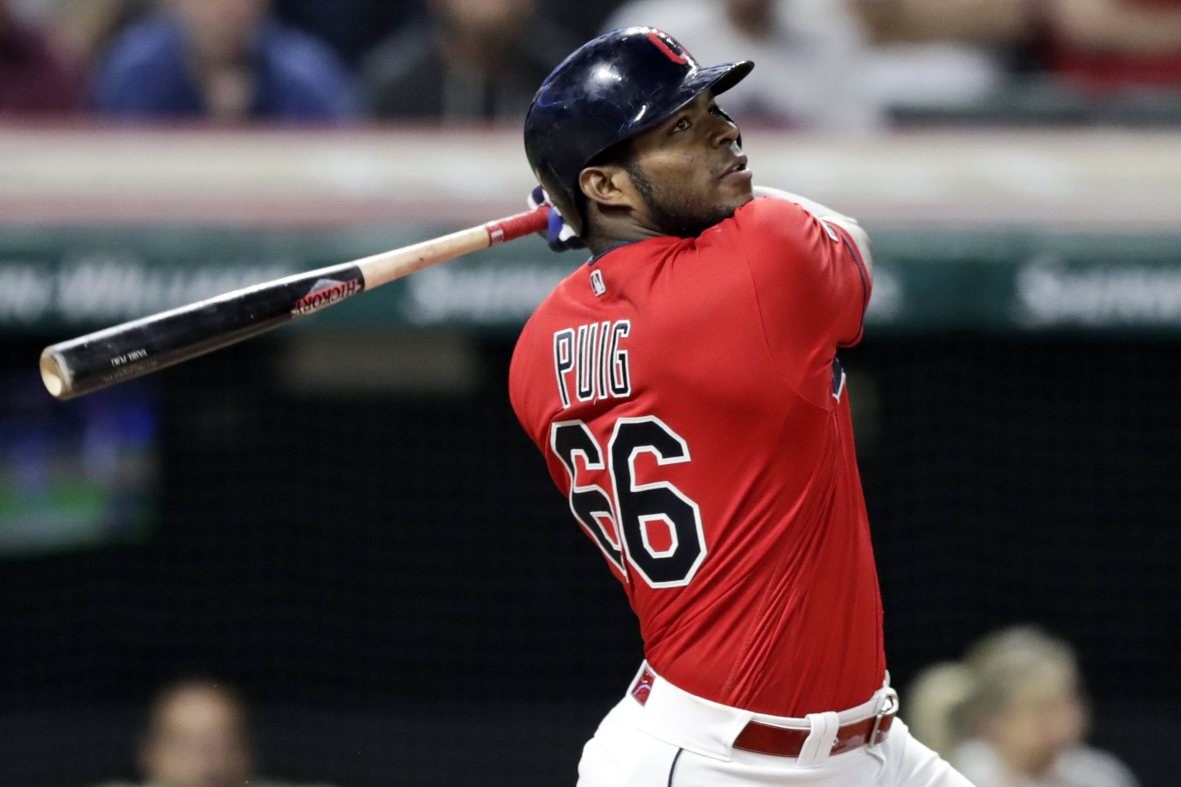 Report: Yasiel Puig off to Atlanta on 1-year contract as outfield