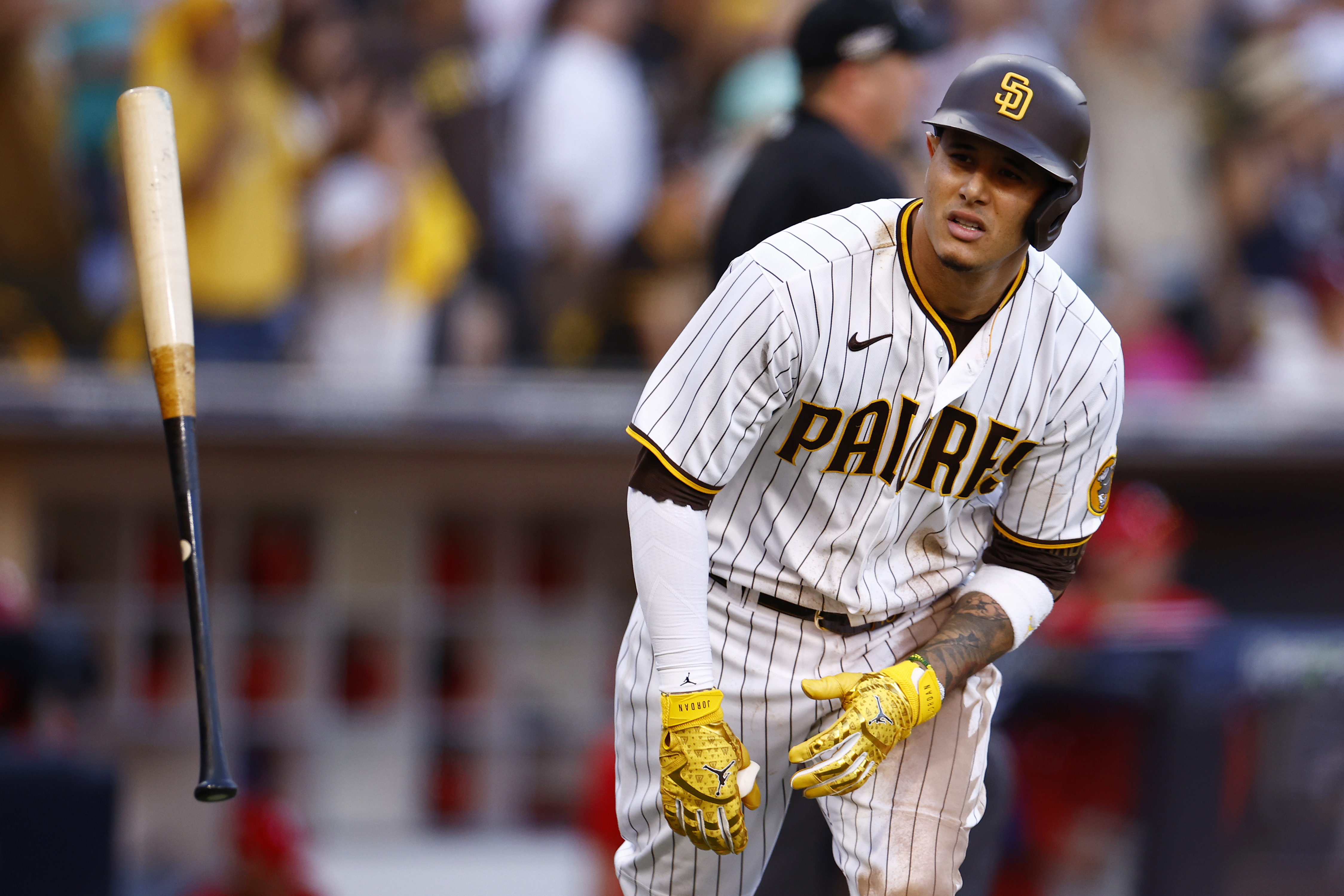 Drury, Padres rally to beat Nola, Phillies 8-5, tie NLCS 1-1 - NBC Sports