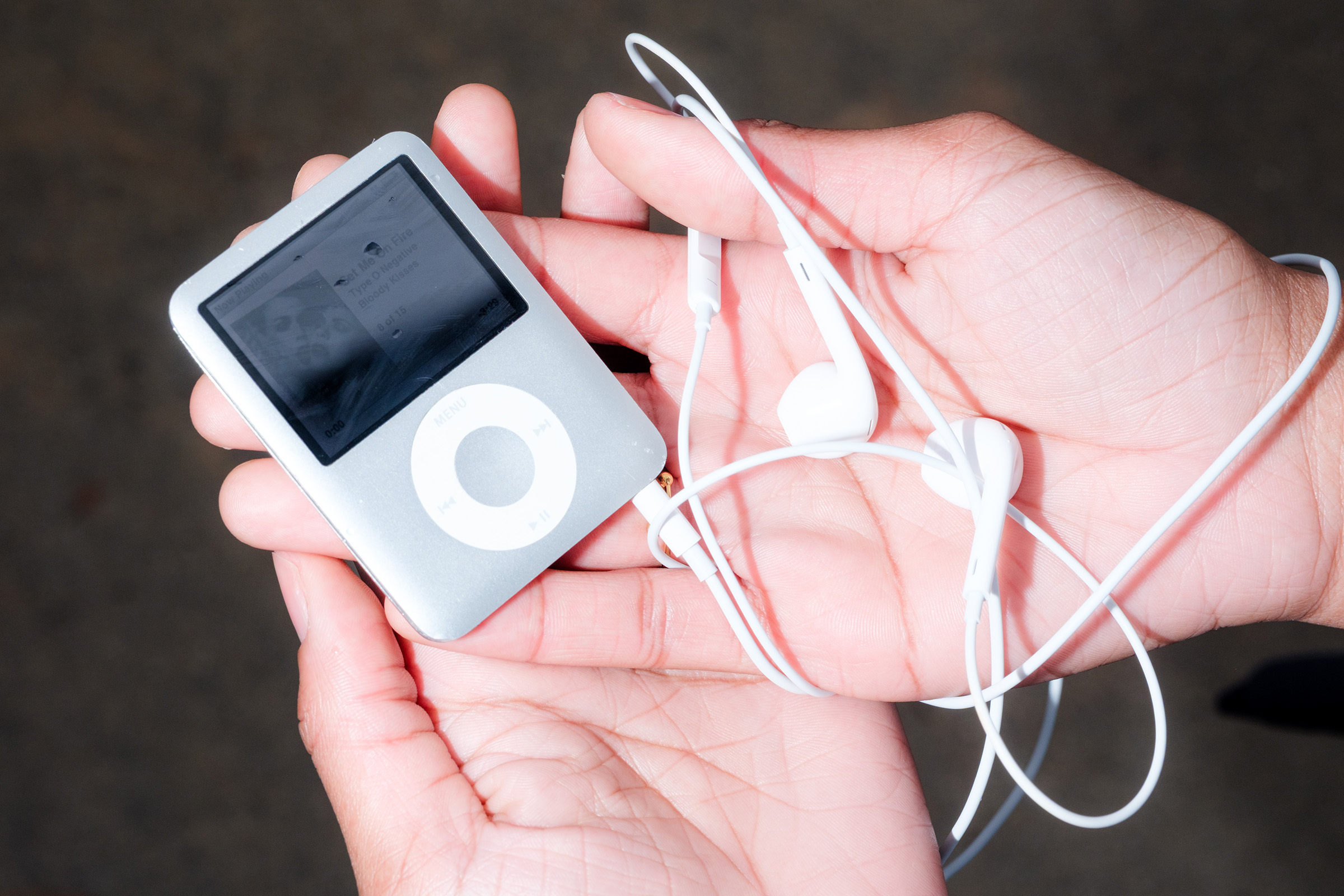 The iPod is undergoing a revival, with secondhand sales surging display picture 1