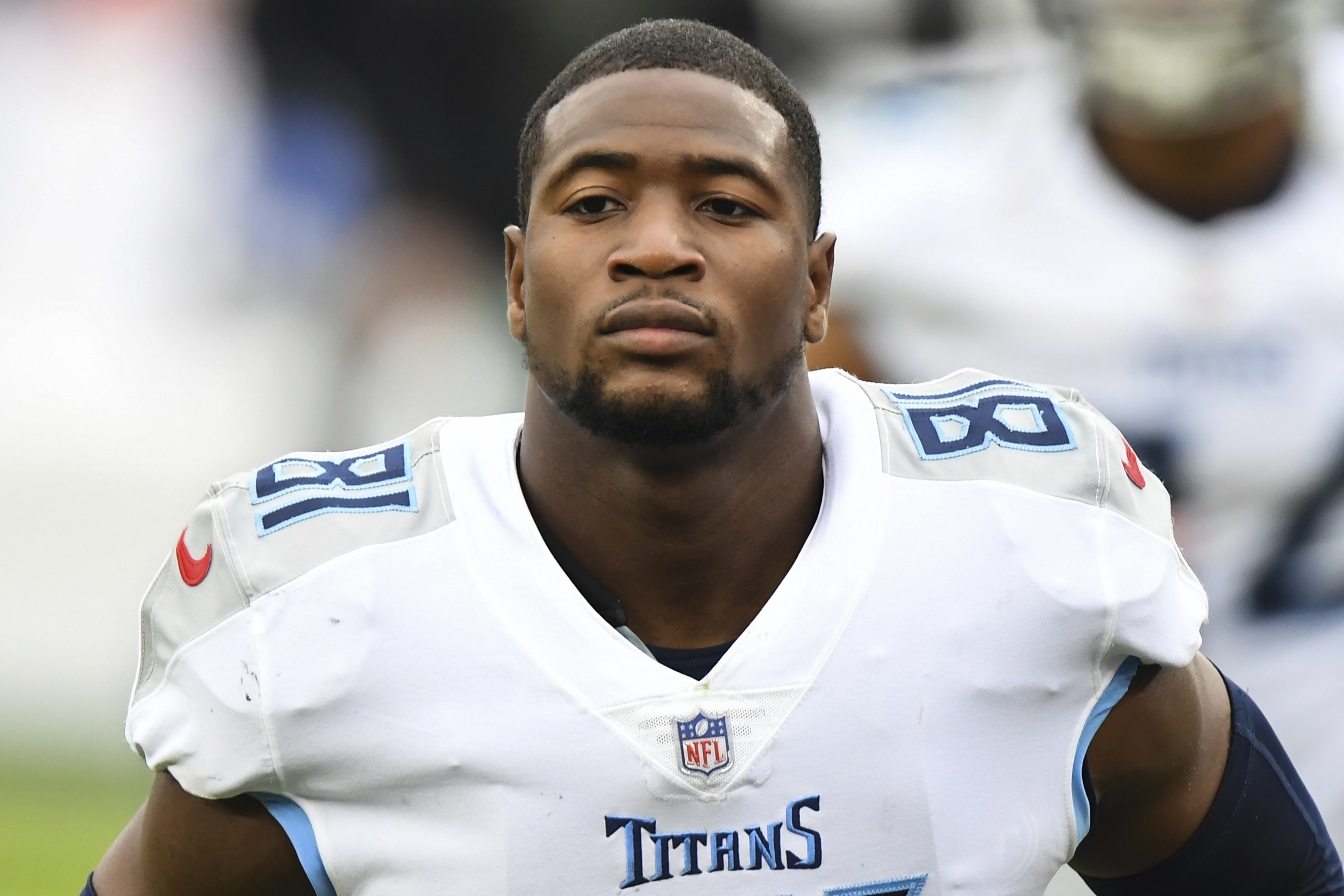 Jonnu Smith represents an instant upgrade at tight end for New England.