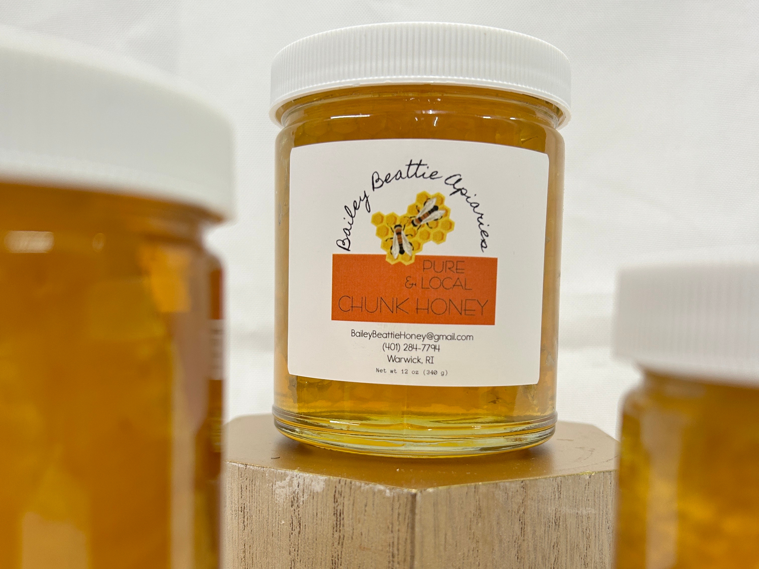 Beehall Bee Products Factory Natural Organic Edible Raw Honey