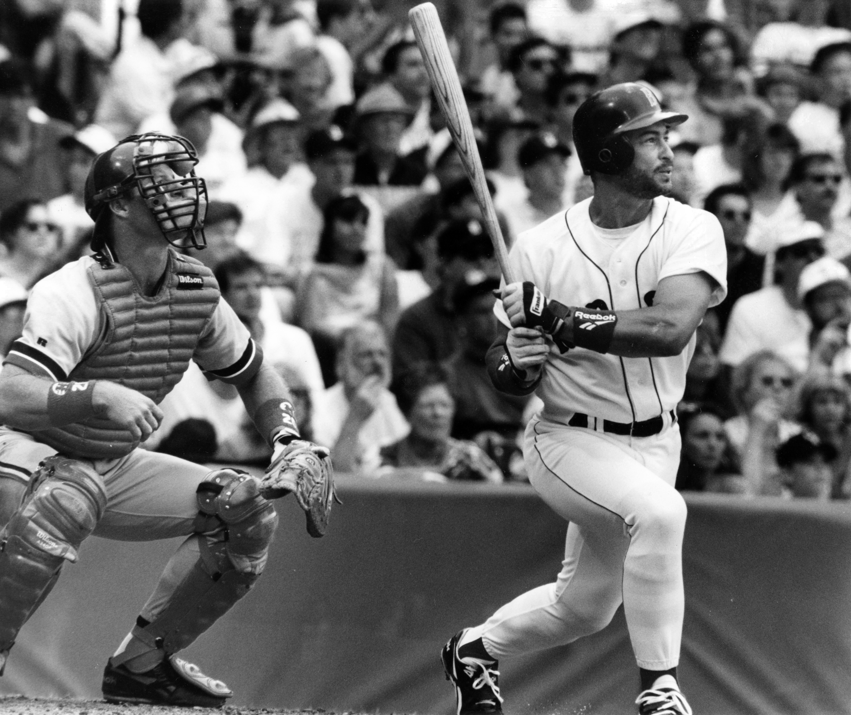 Former Red Sox Mike Greenwell dies at 62 after cancer diagnosis