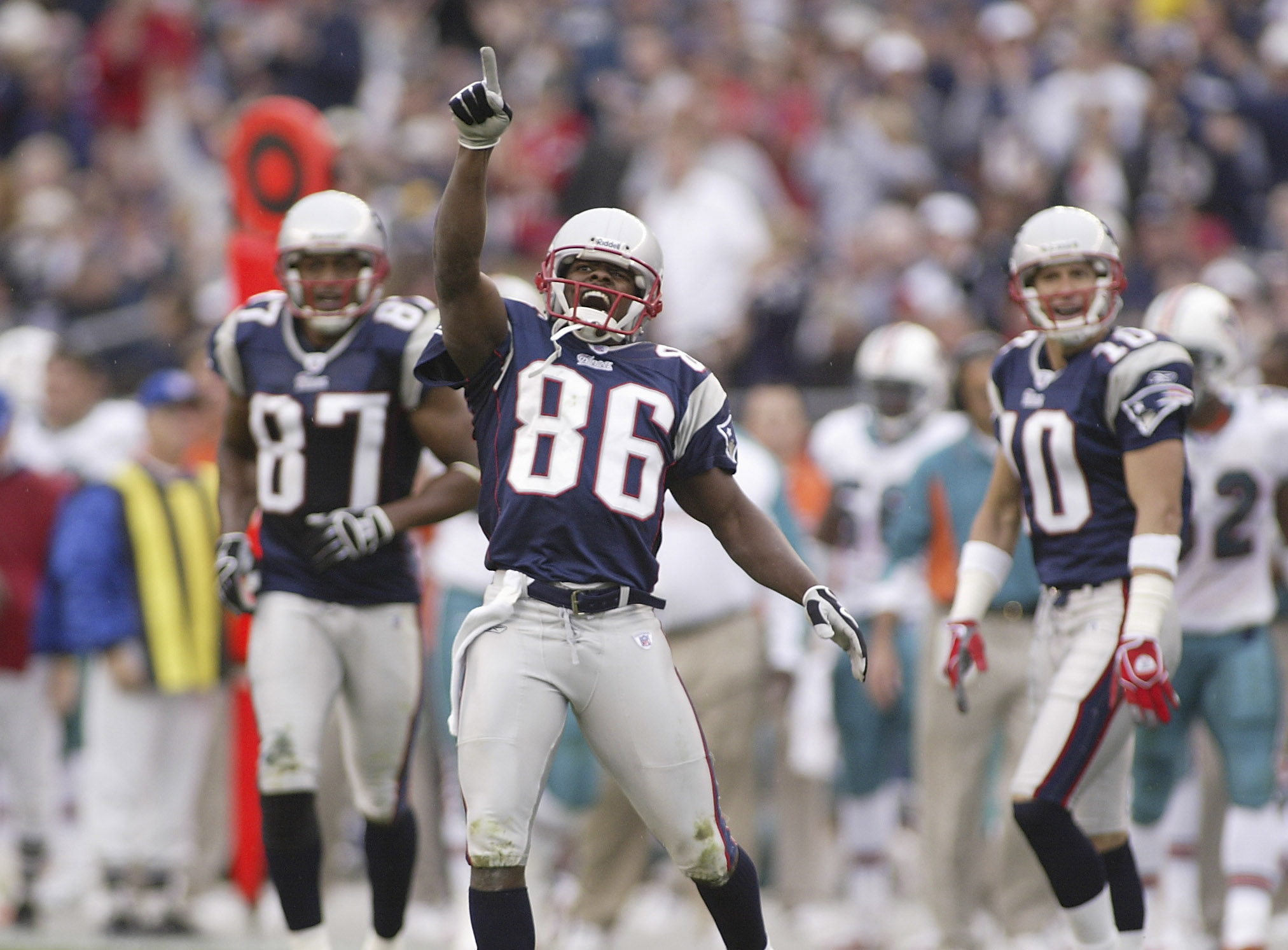 Report: Former Patriots wide receiver David Patten dies at 47