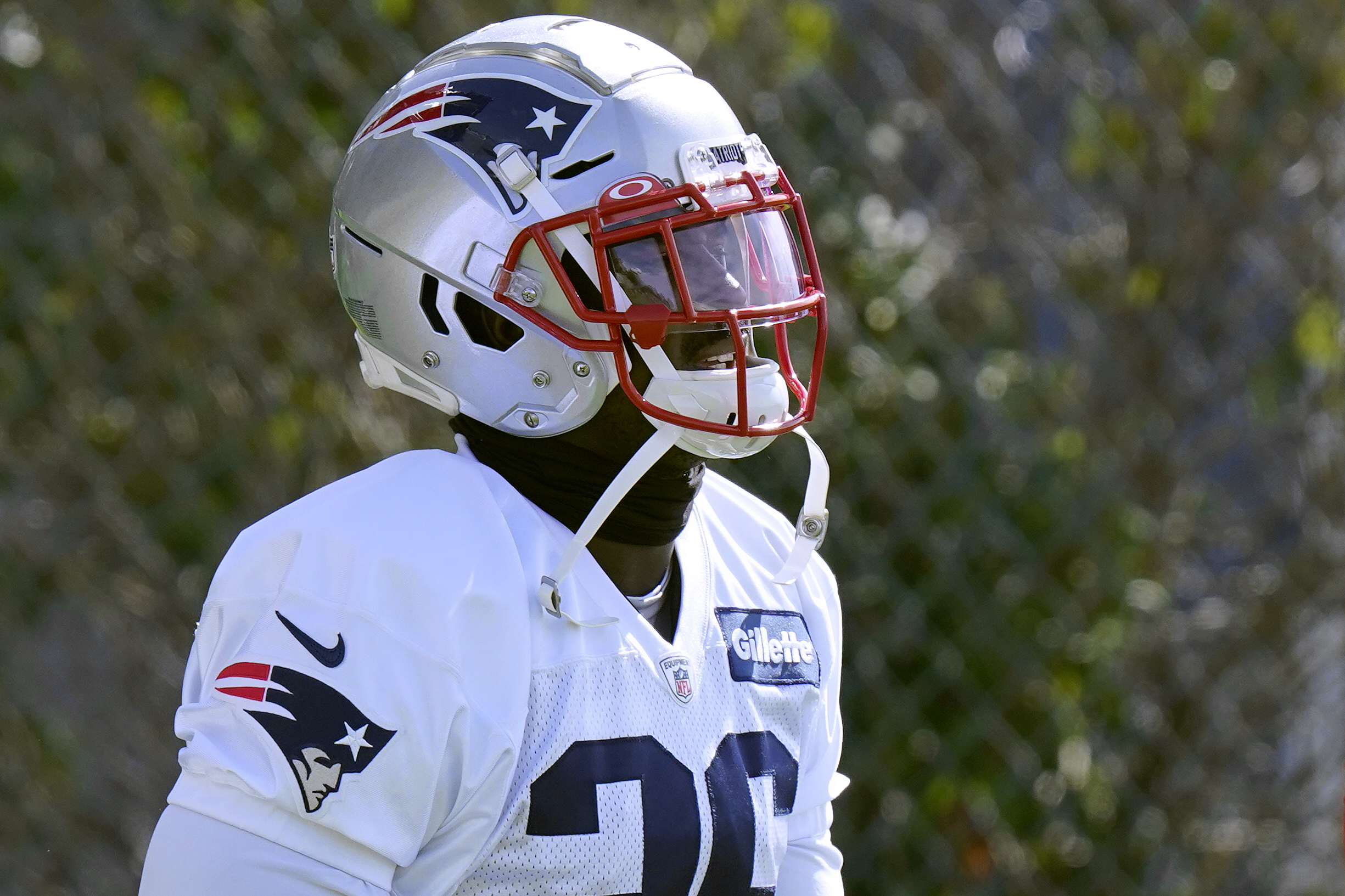 Sony Michel debuts at Patriots practice as a full participant ...