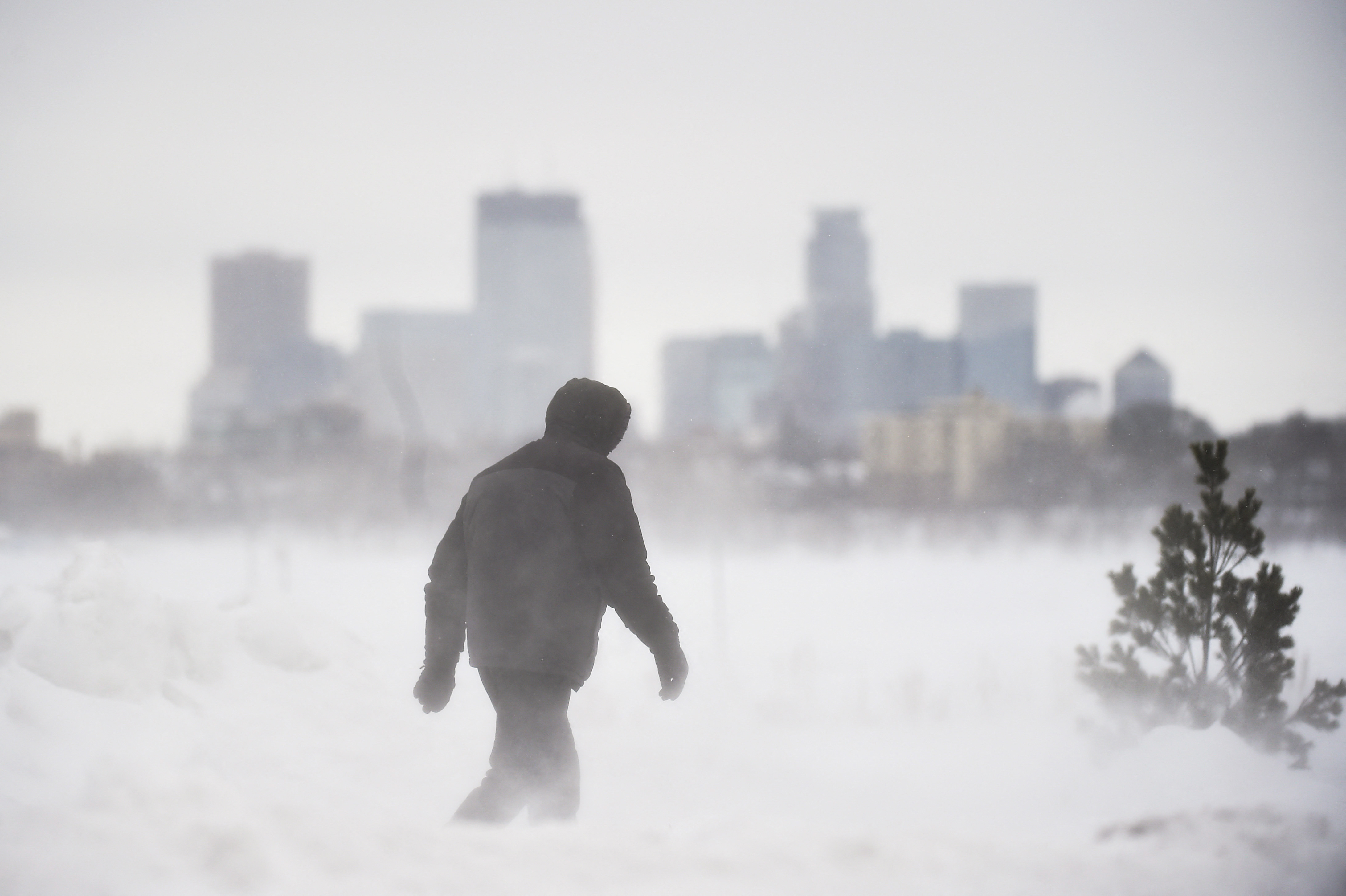 Temperatures plunge to new lows in midwest and northern plains, US weather