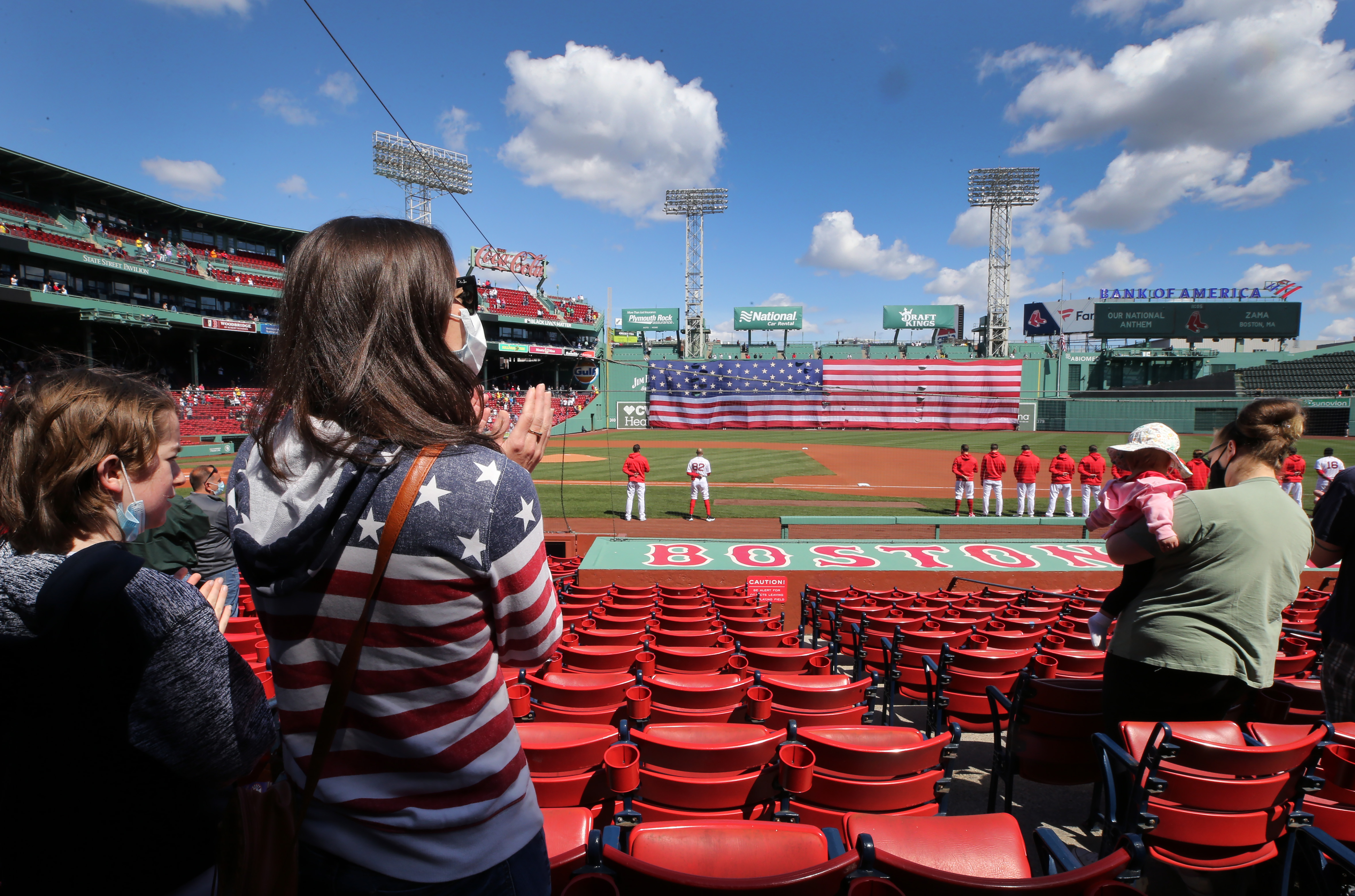 Red Sox beat Giolito, White Sox 11-4 on Patriots' Day