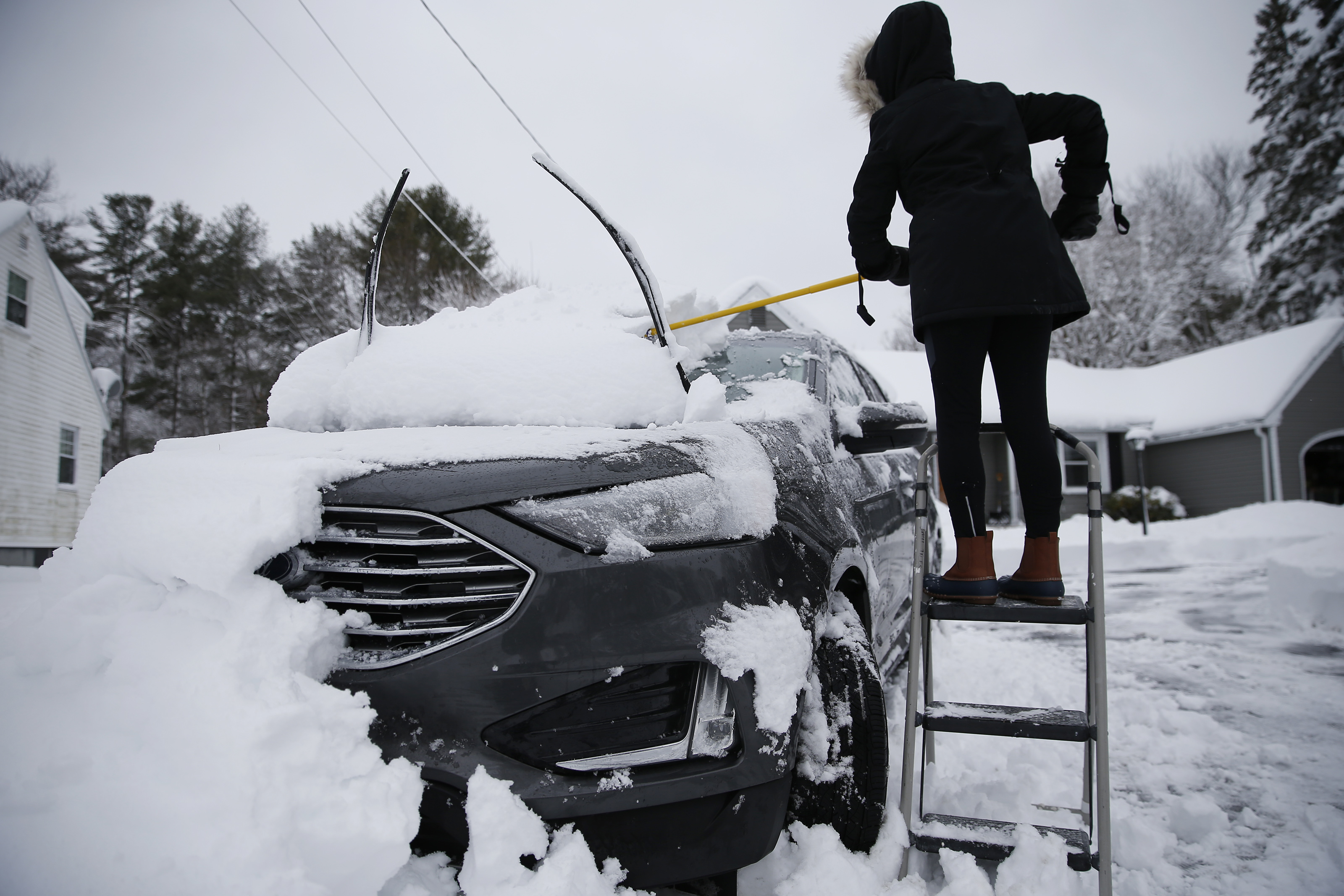 Some communities get buried in snow while others spared with rain 