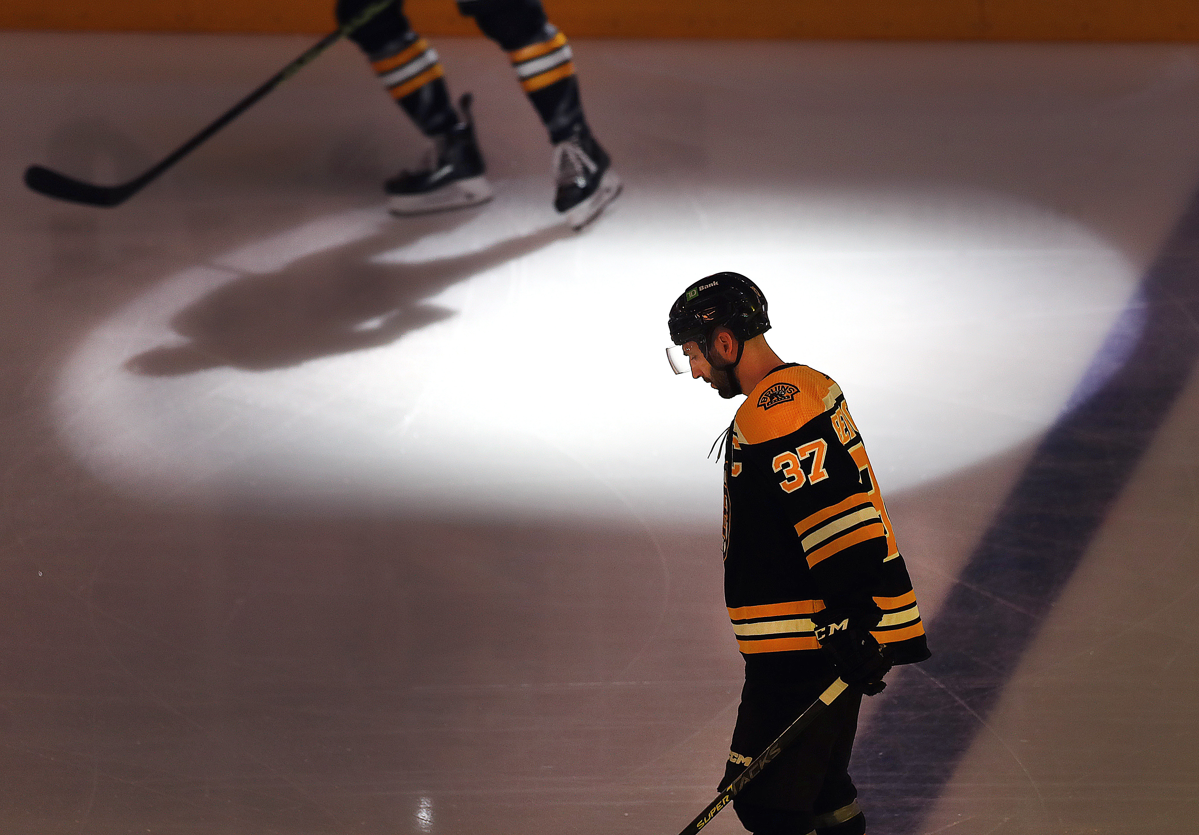 After being honored, Patrice Bergeron delivered - The Boston Globe