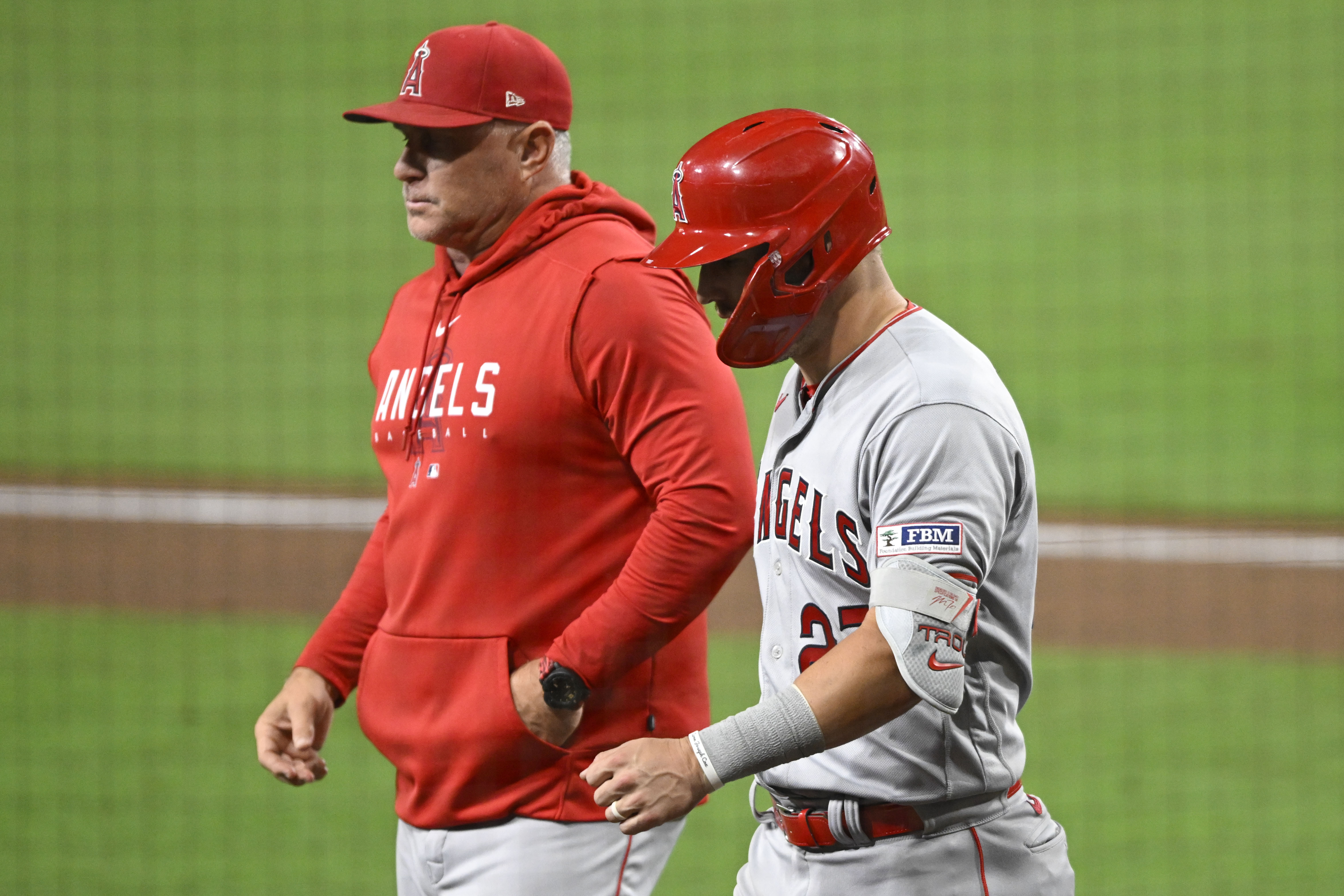 Shohei Ohtani Ready to Pitch vs. Mike Trout, USA in Relief at