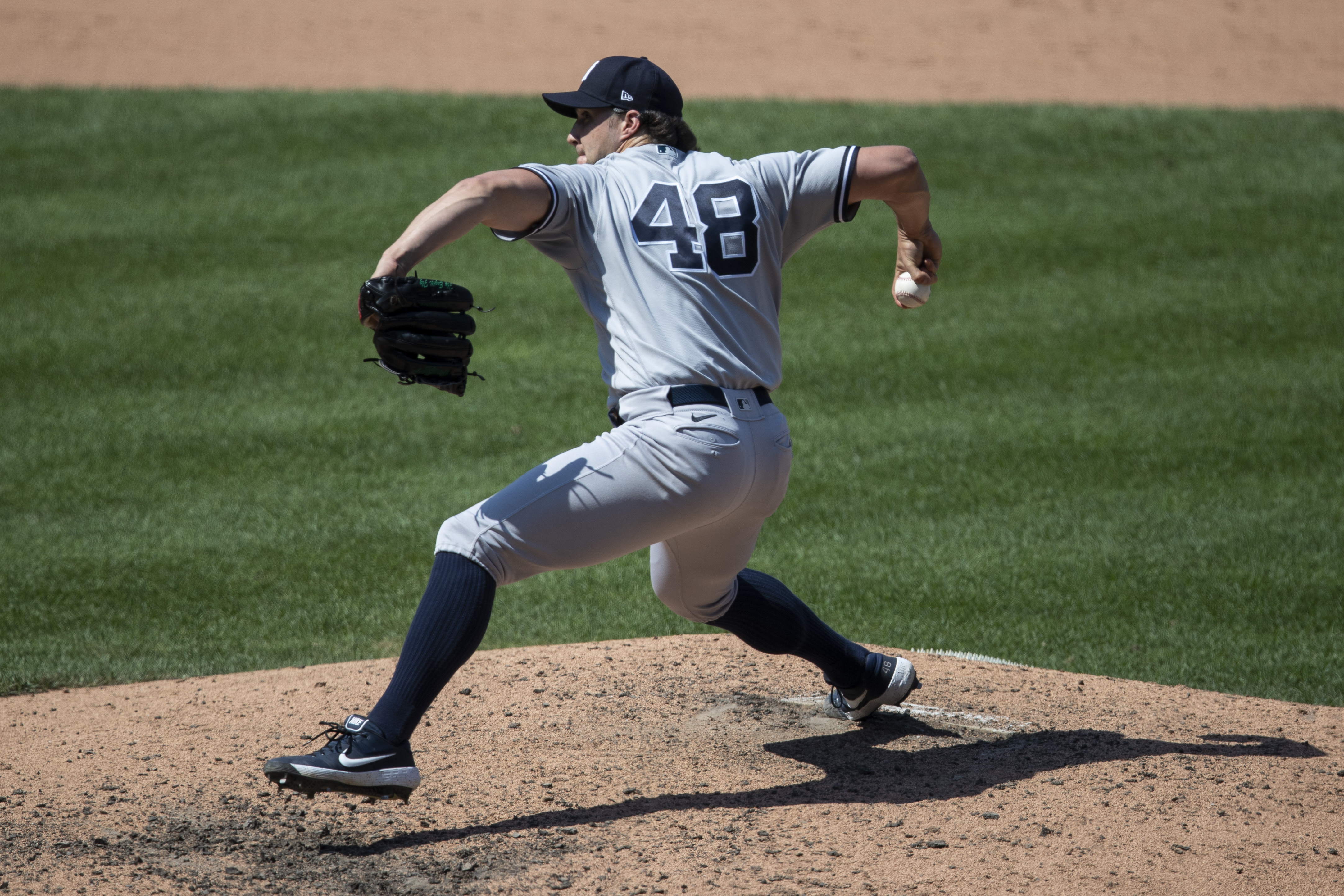 Tommy Kahnle landed a nice payday with Los Angeles.