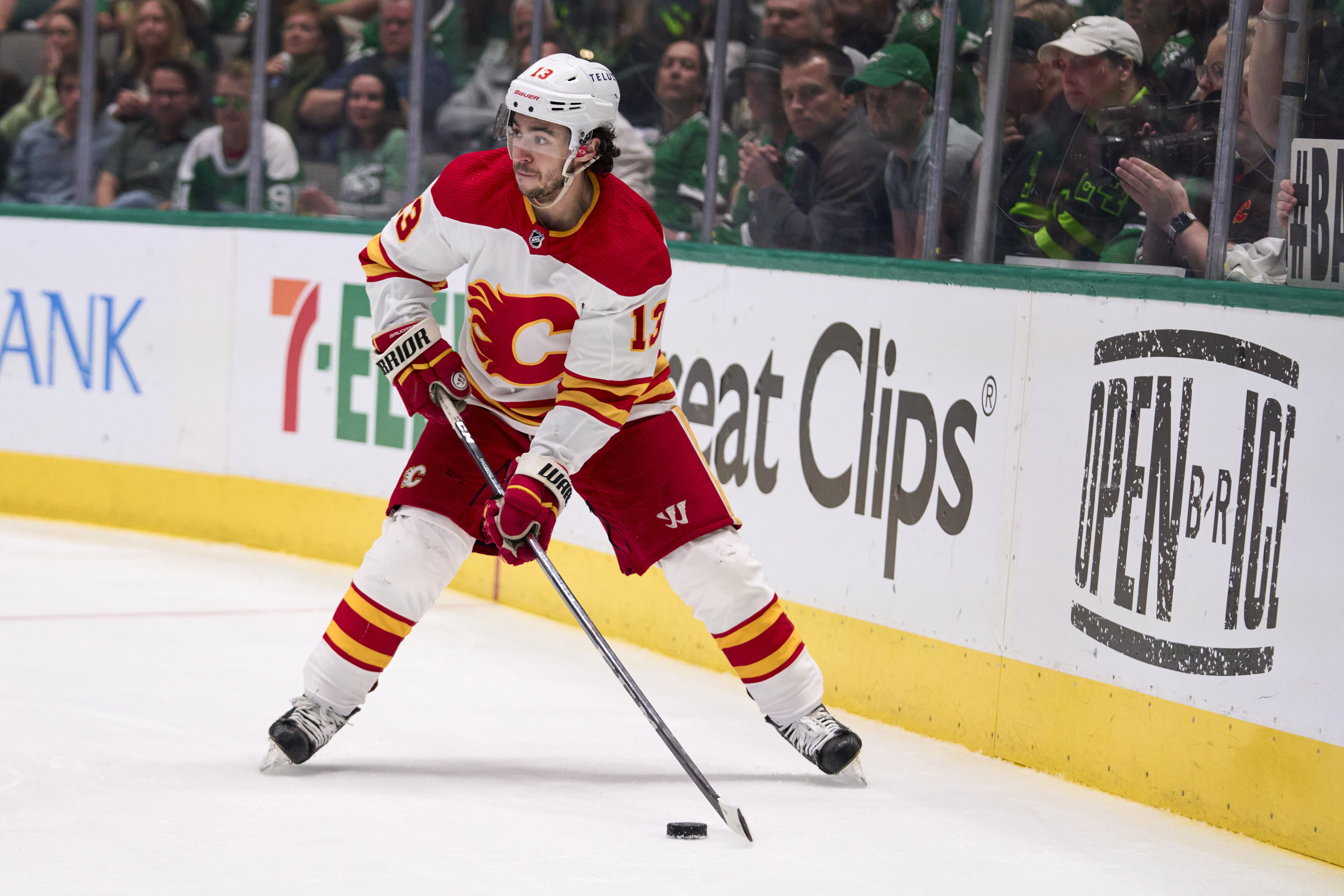 Flames' Johnny Gaudreau says it would be 'sweet' to play in Philadelphia