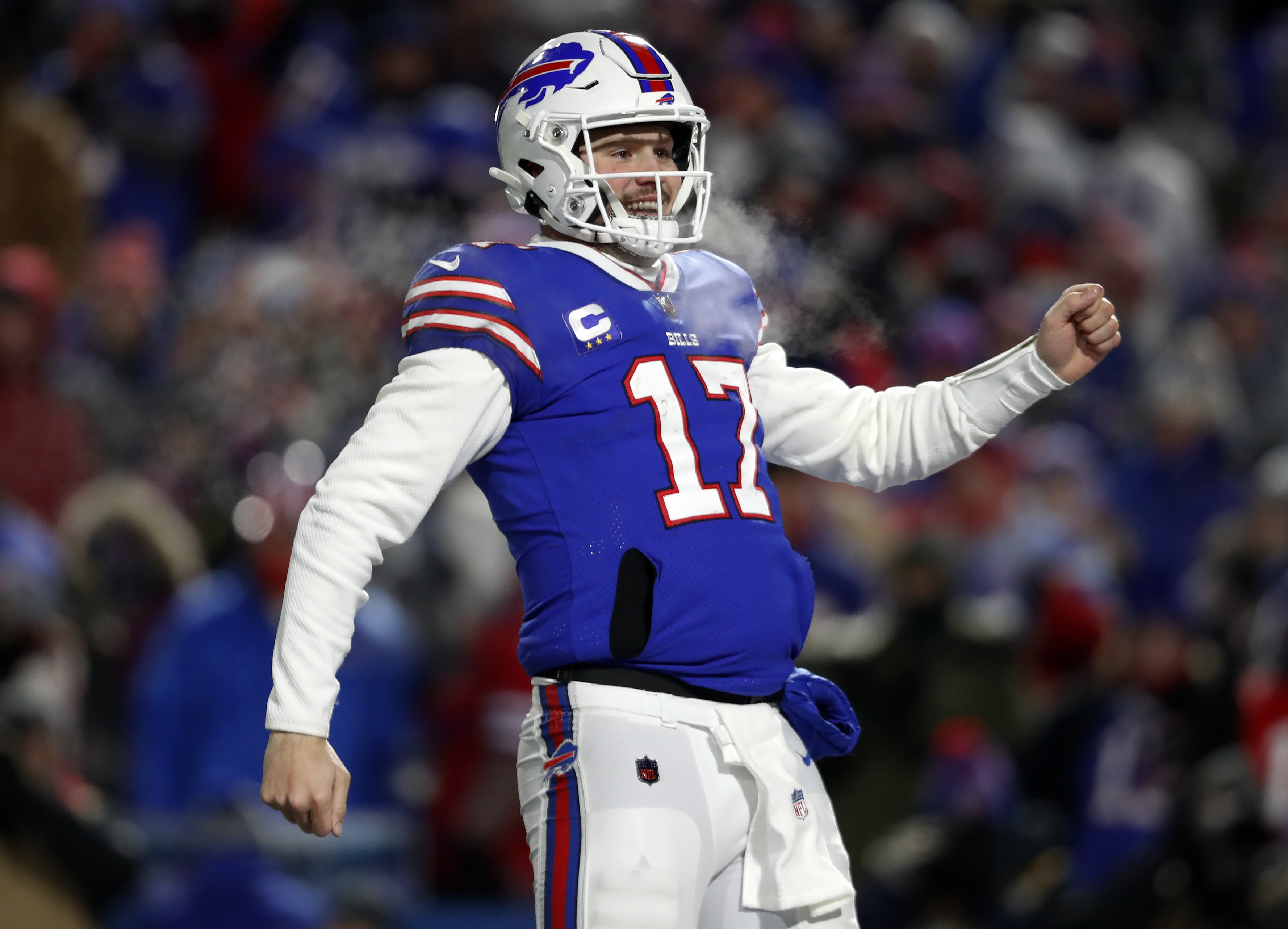 Does the frigid Buffalo weather for playoffs favor Bills or Patriots?