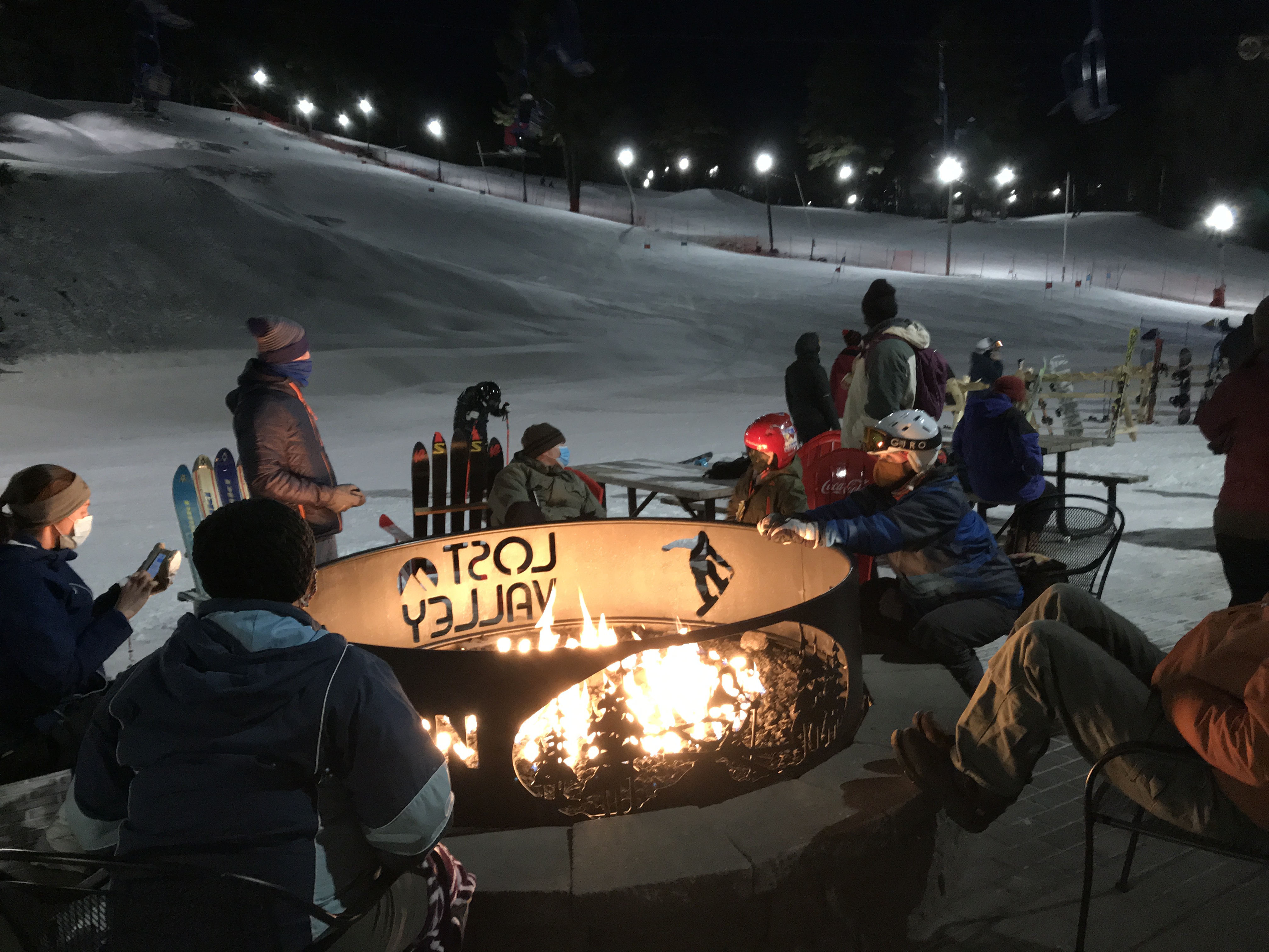 You don't have to leave these little cities to ski - The Boston Globe